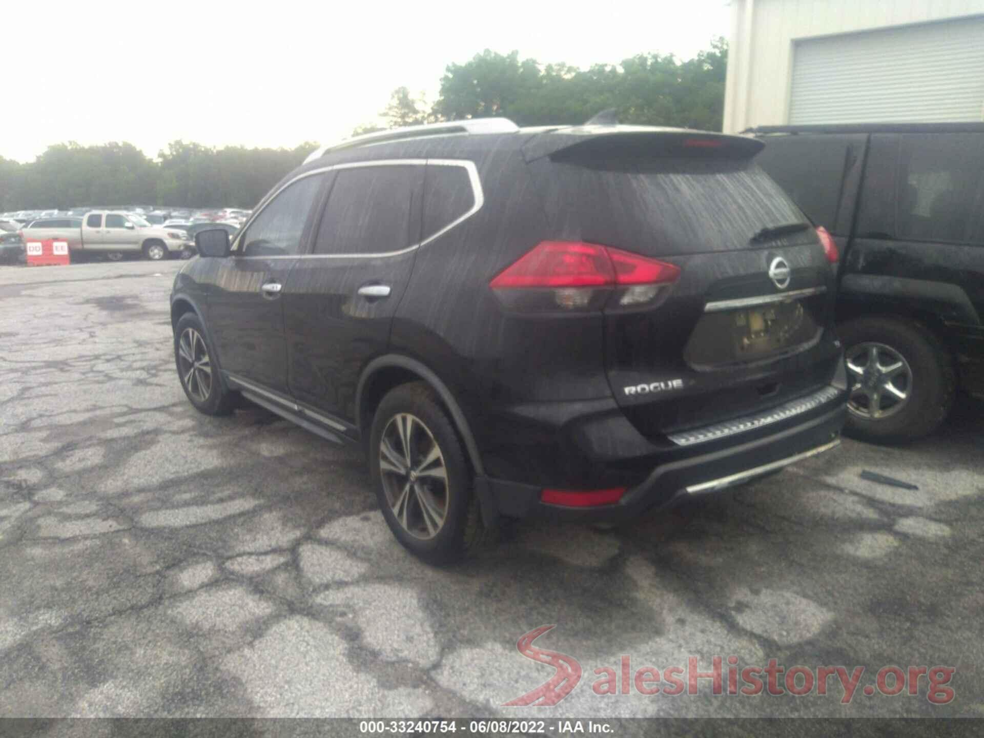 JN8AT2MTXJW451452 2018 NISSAN ROGUE