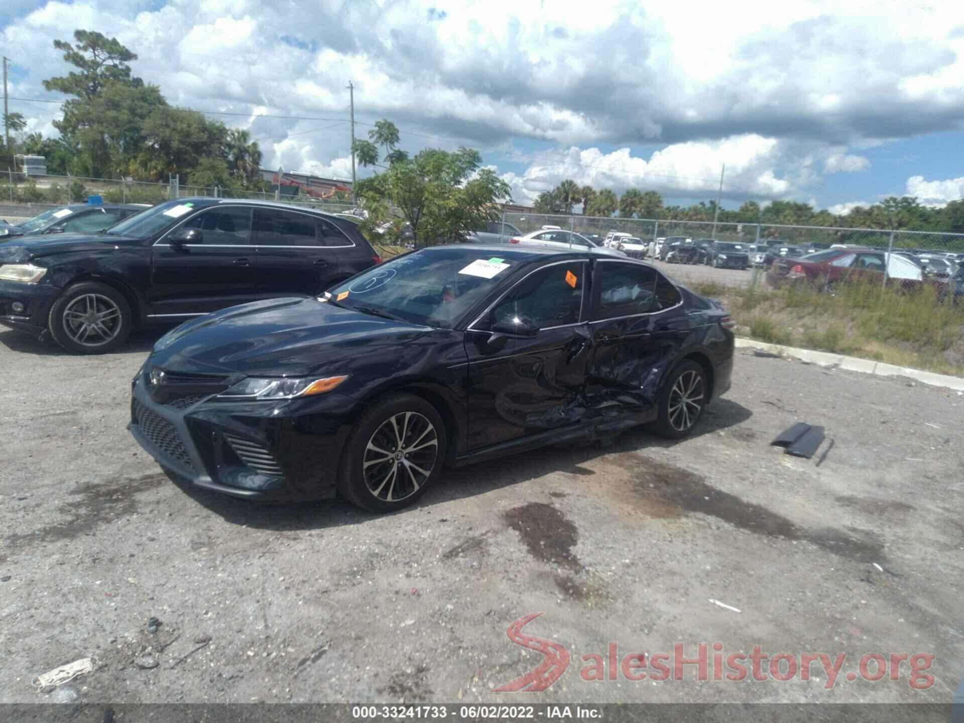 4T1B11HK1JU071814 2018 TOYOTA CAMRY