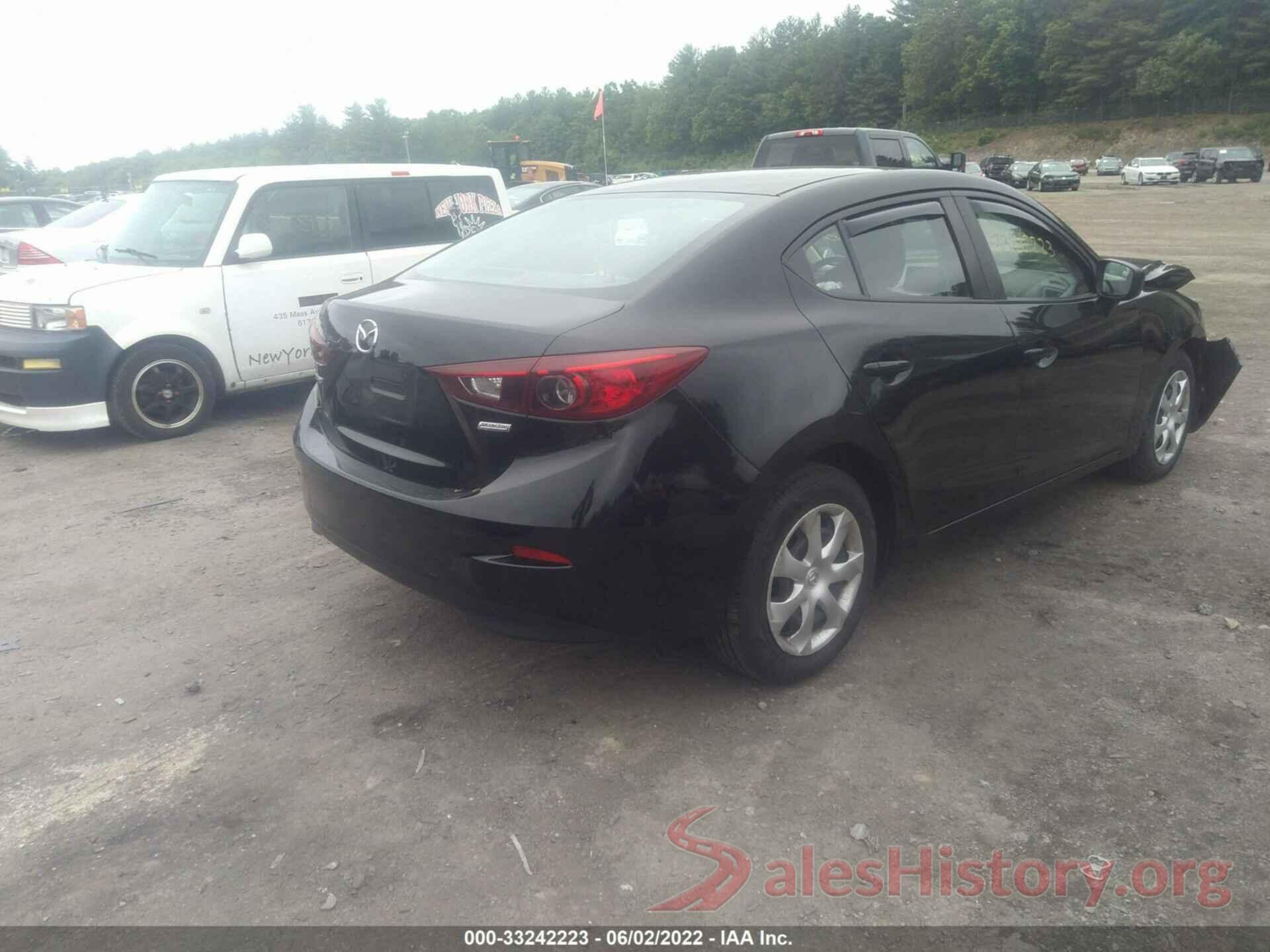 3MZBN1U74JM196298 2018 MAZDA MAZDA3 4-DOOR