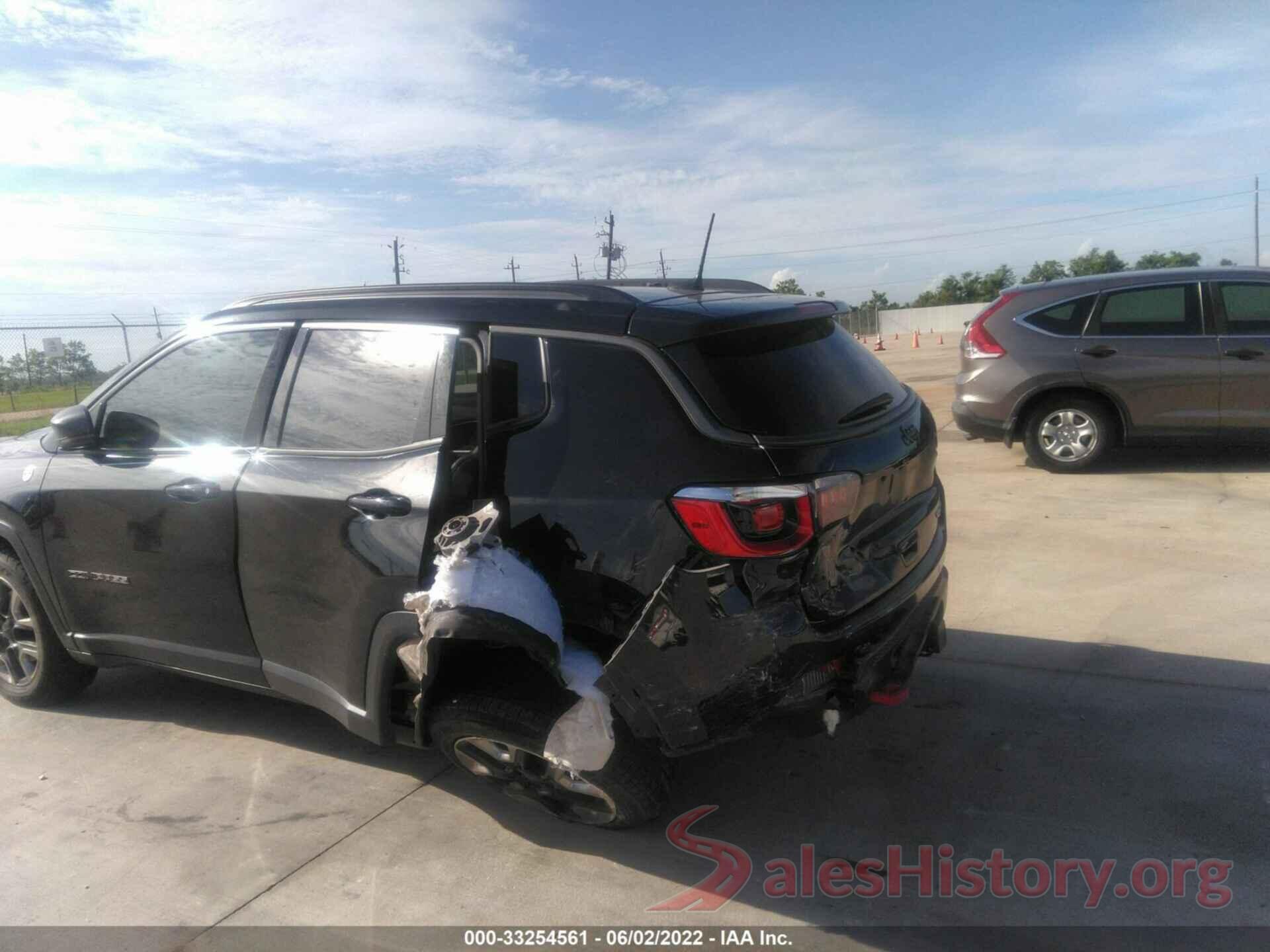 3C4NJDDB7JT129315 2018 JEEP COMPASS