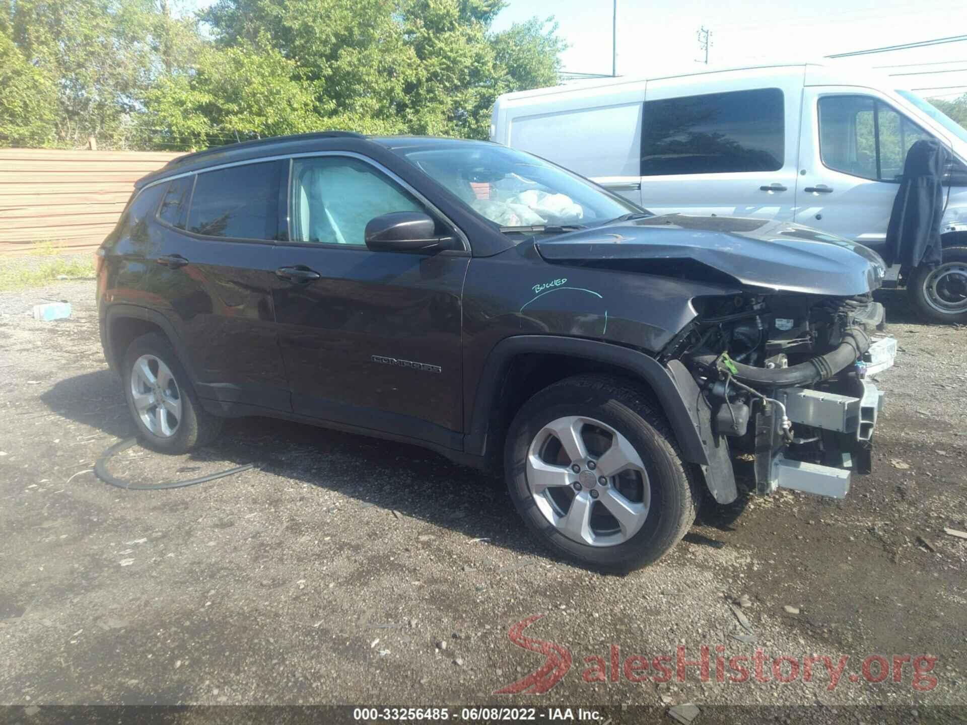 3C4NJDBB3JT366418 2018 JEEP COMPASS