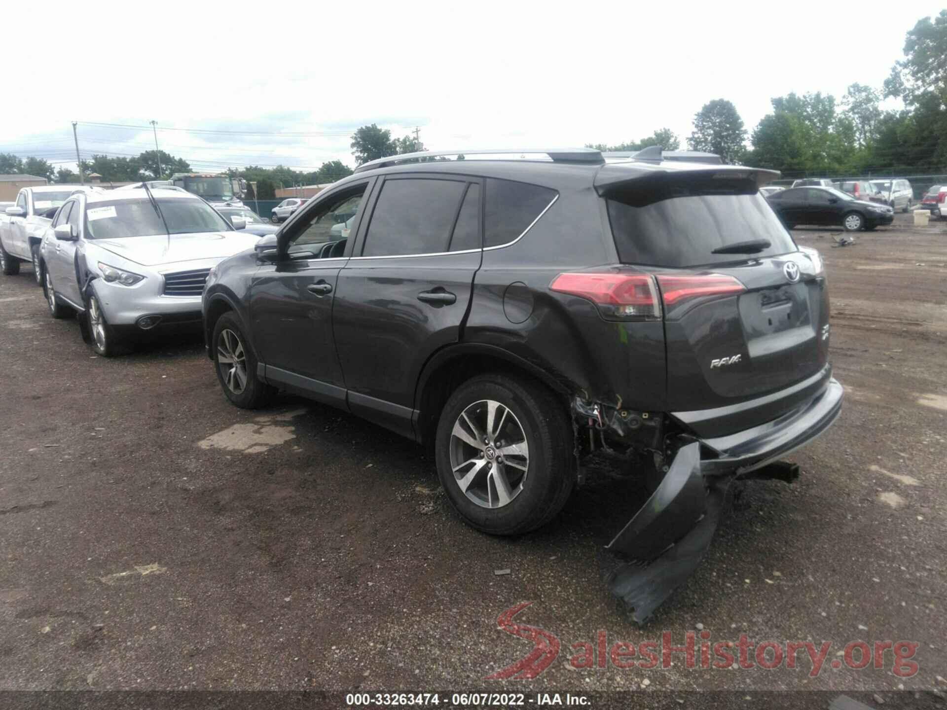 JTMRFREV0HJ114262 2017 TOYOTA RAV4