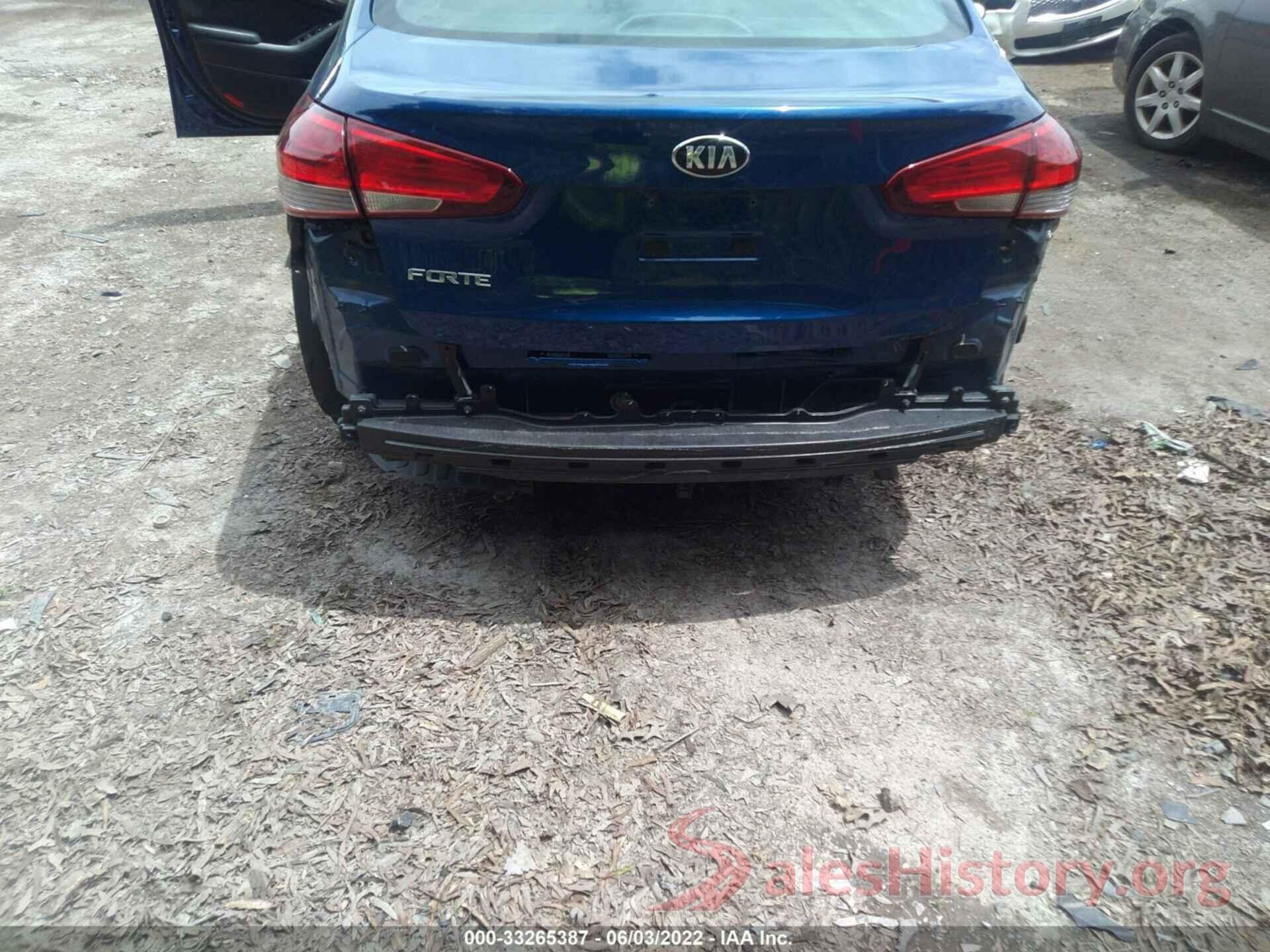 3KPFK4A77JE257348 2018 KIA FORTE