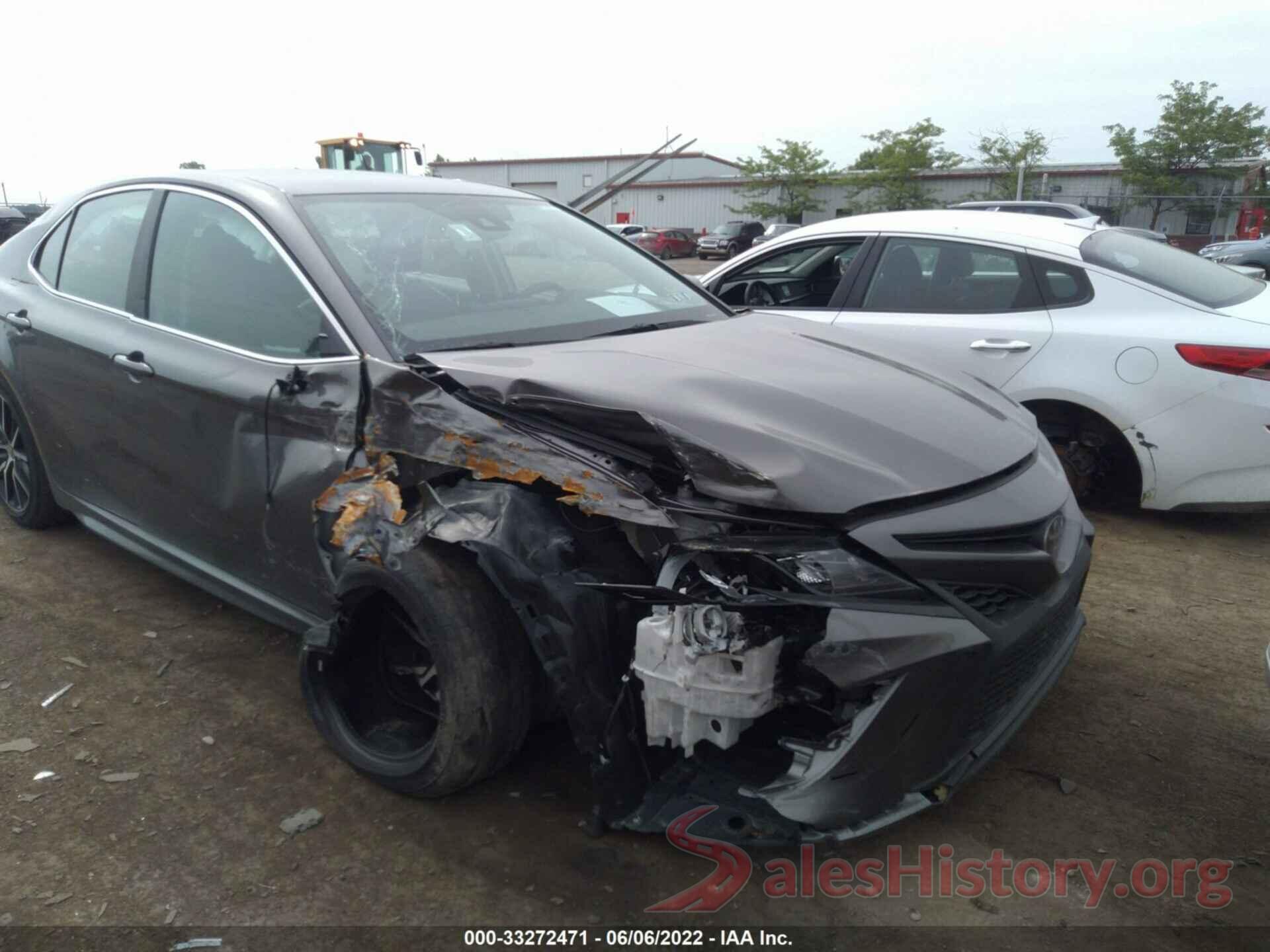 4T1G11AK3MU576239 2021 TOYOTA CAMRY