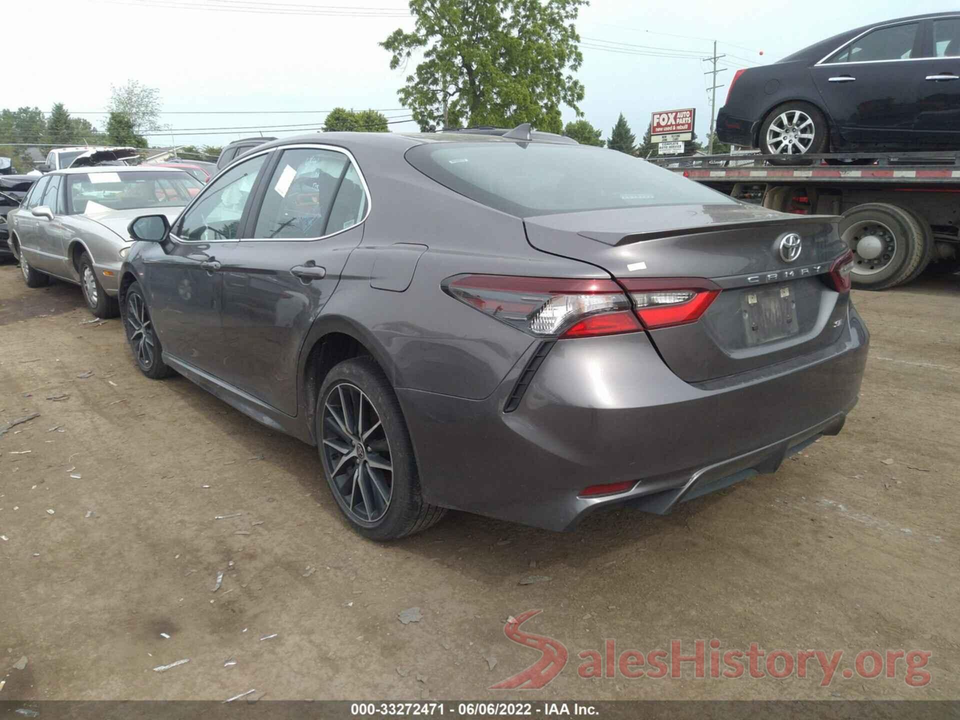 4T1G11AK3MU576239 2021 TOYOTA CAMRY