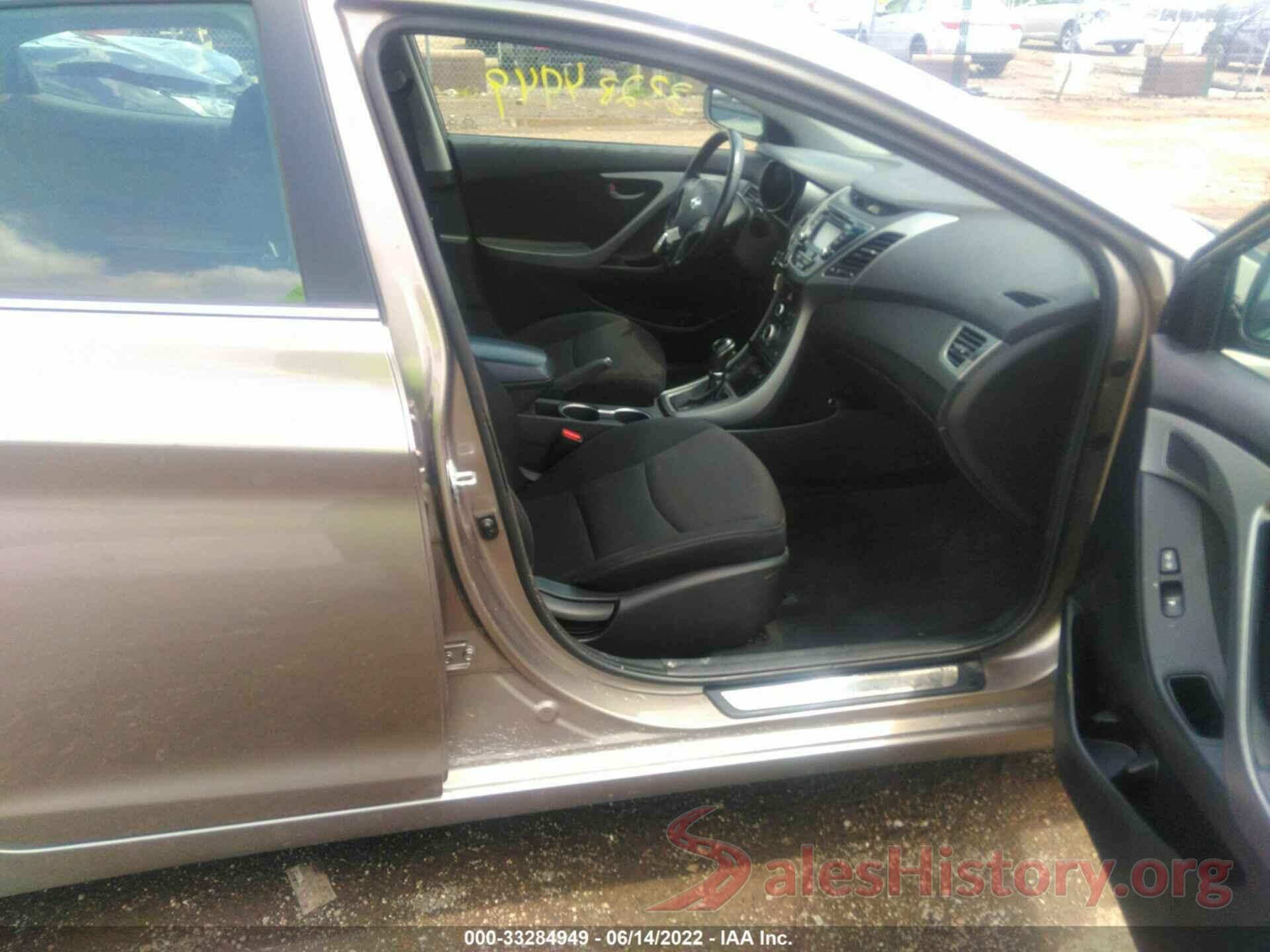 5NPDH4AE9GH783702 2016 HYUNDAI ELANTRA