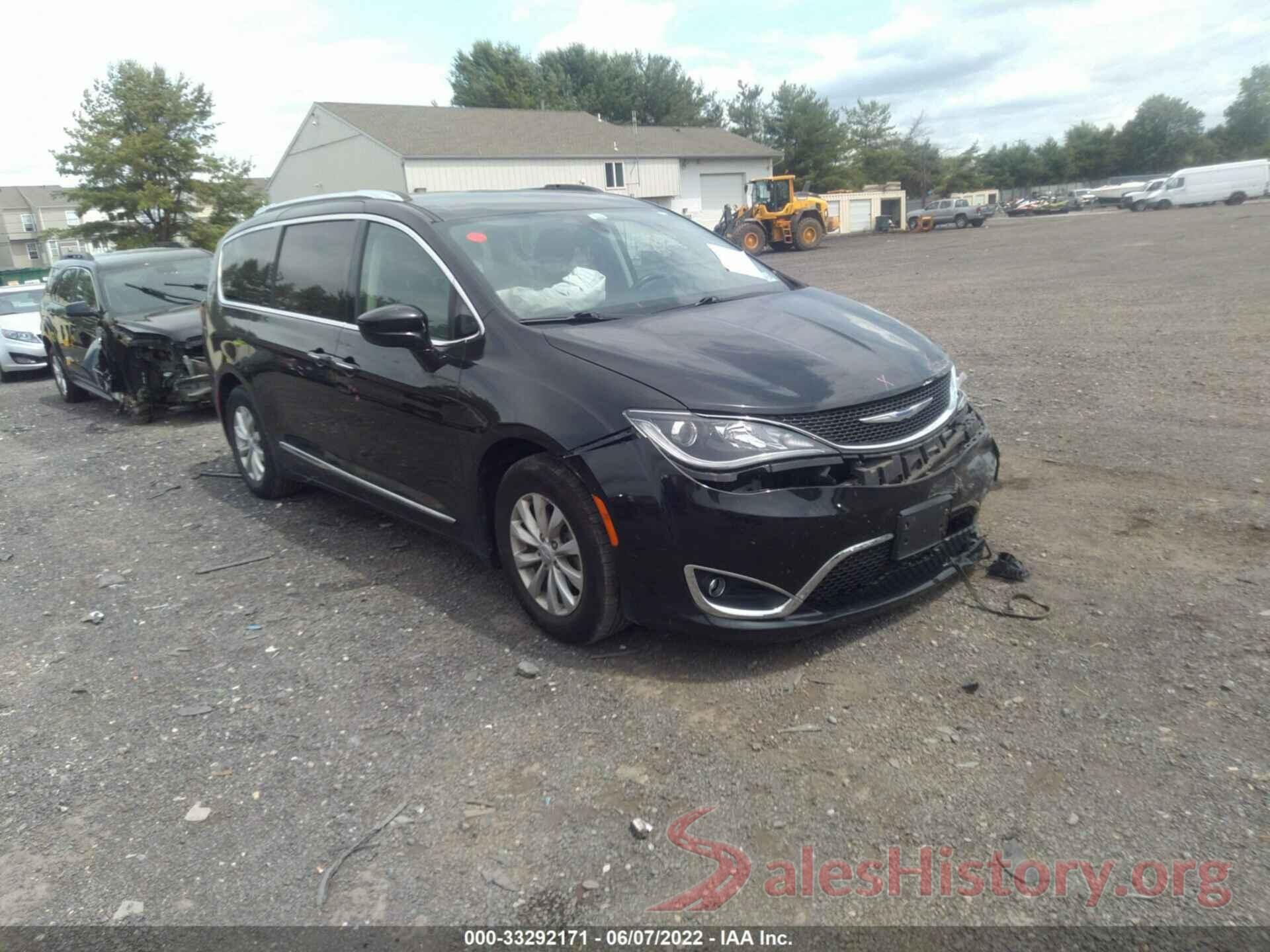 2C4RC1BG5JR258634 2018 CHRYSLER PACIFICA