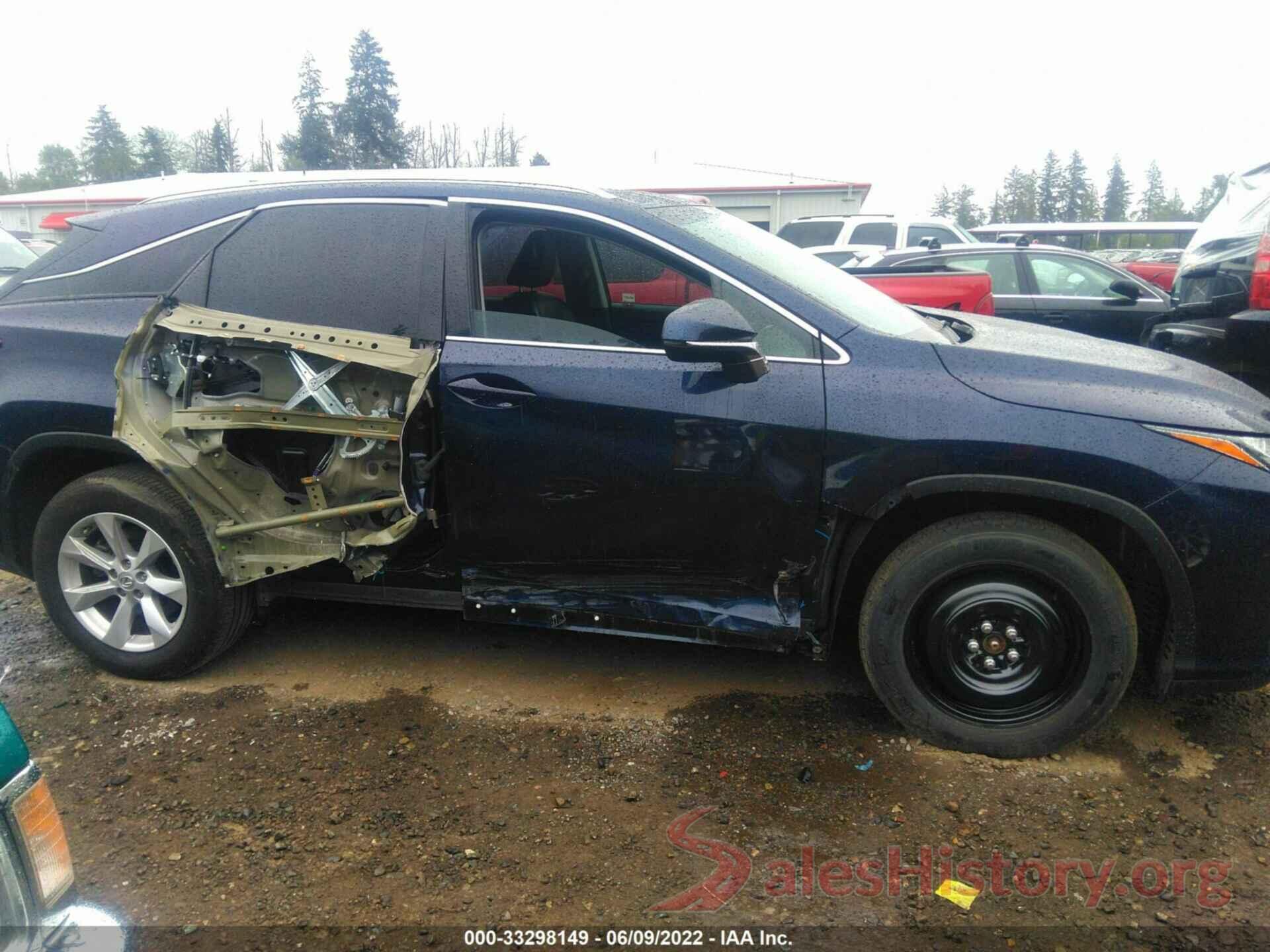 2T2BZMCA6HC093100 2017 LEXUS RX