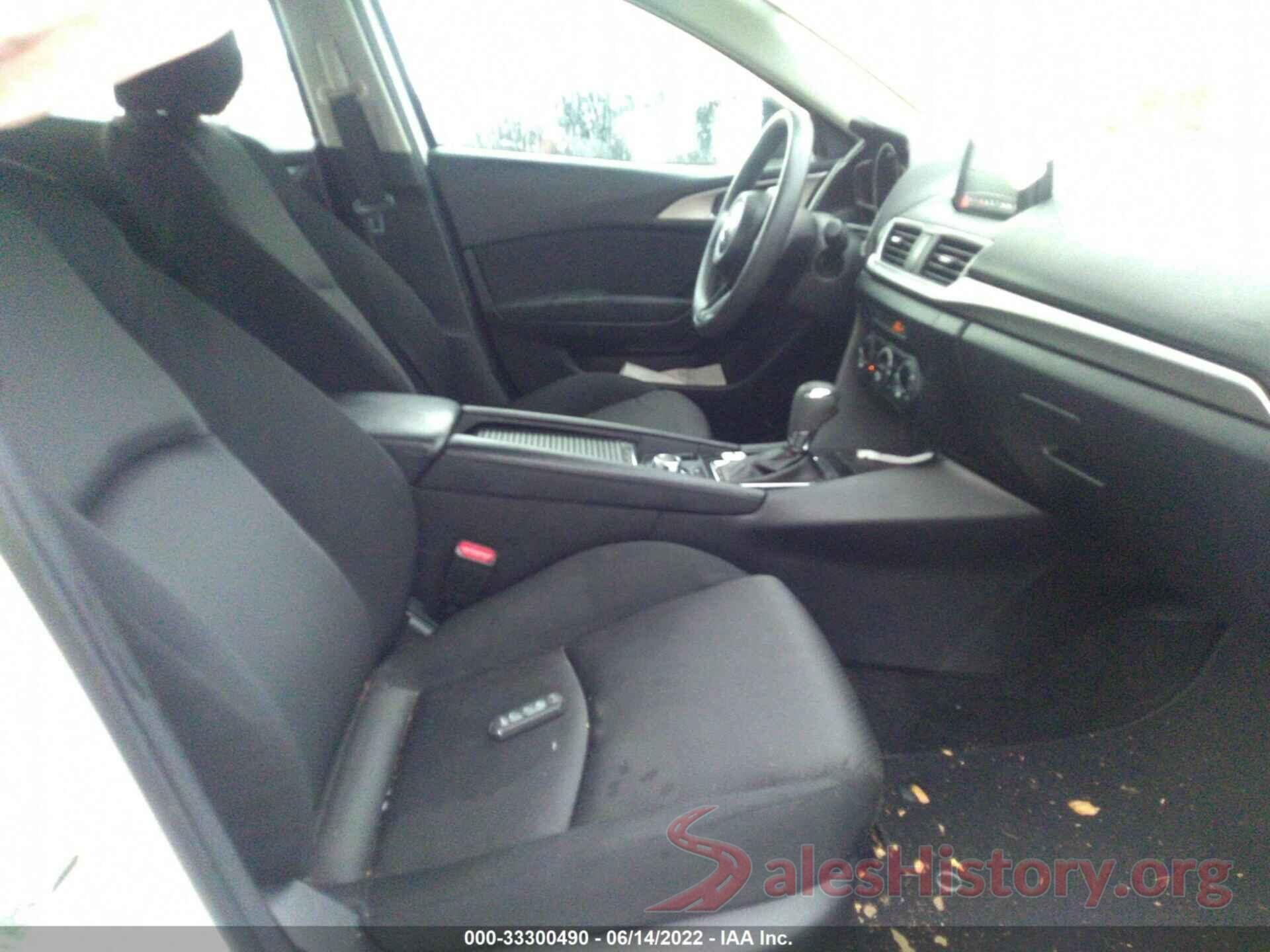 3MZBN1U77JM214549 2018 MAZDA MAZDA3 4-DOOR