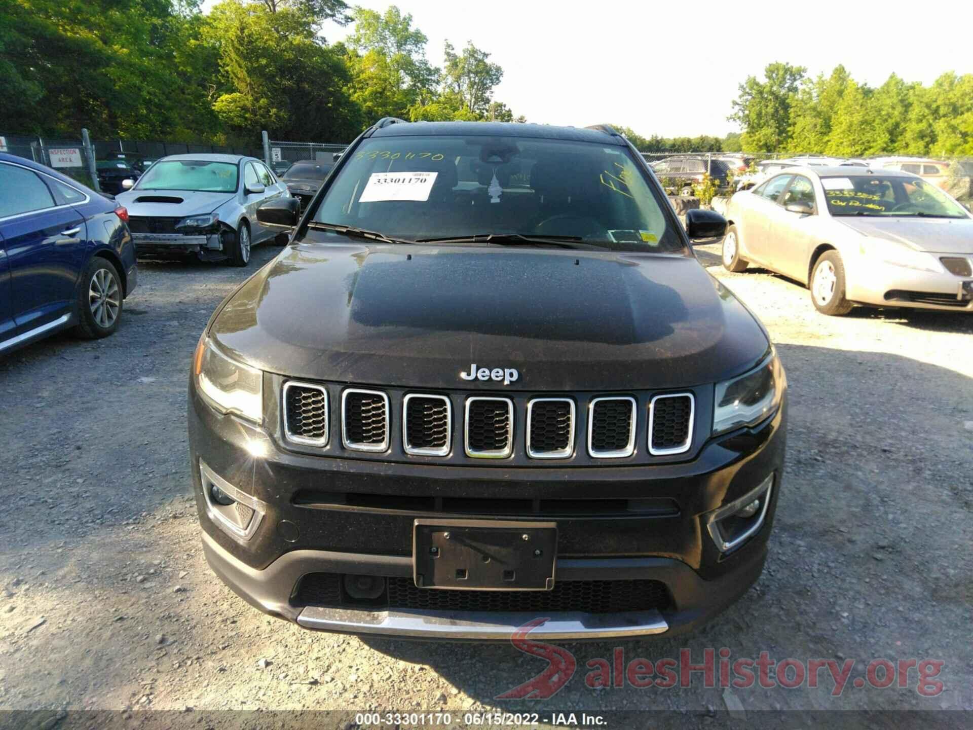 3C4NJDCB2JT332775 2018 JEEP COMPASS