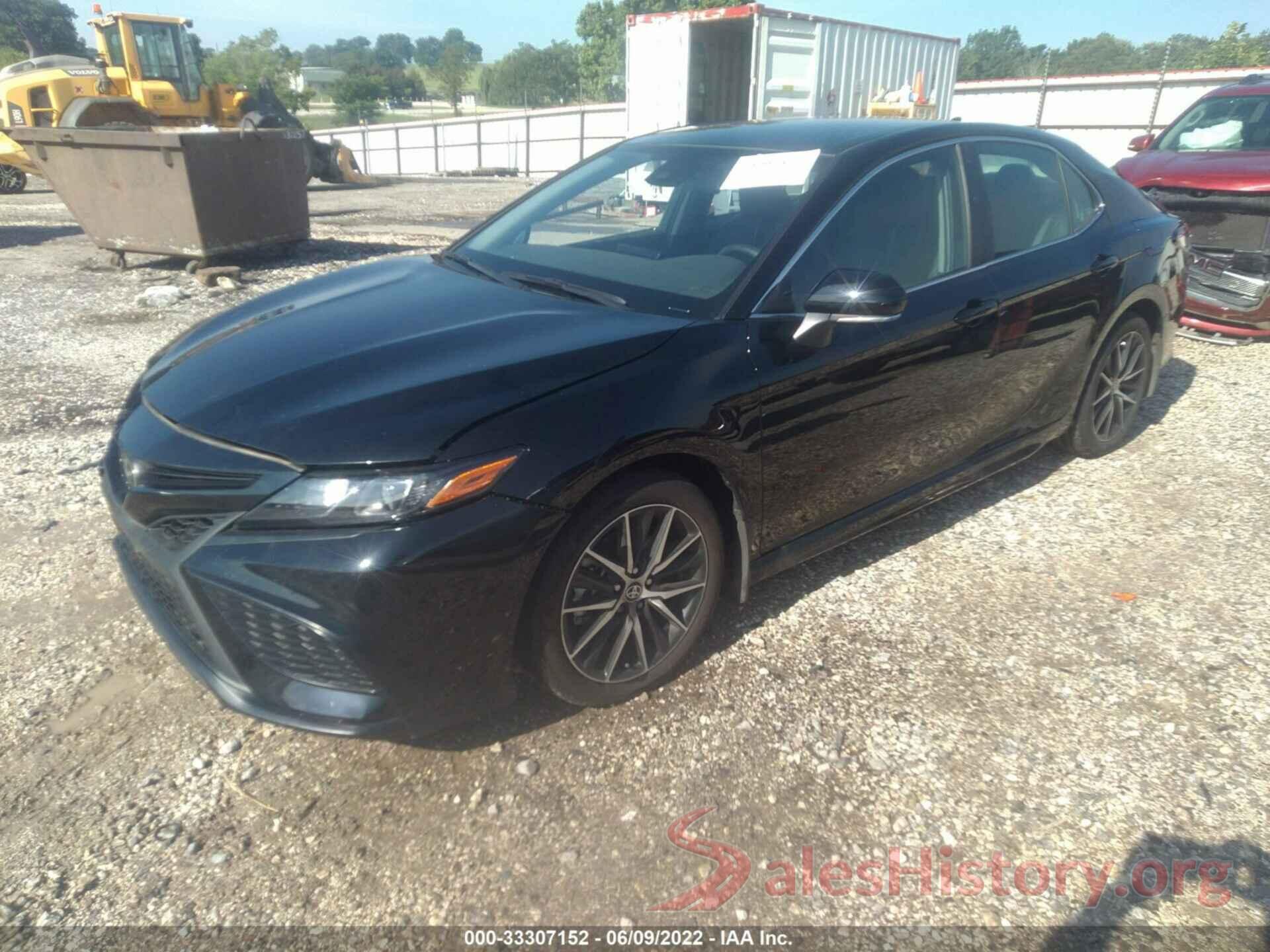 4T1G11AK5NU620114 2022 TOYOTA CAMRY