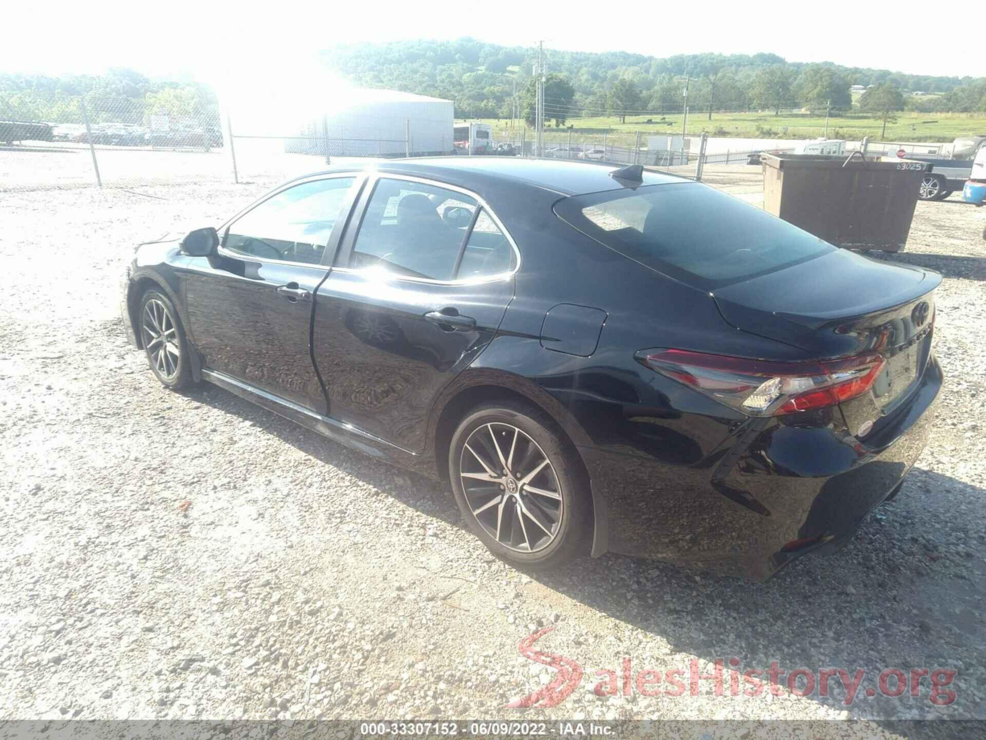 4T1G11AK5NU620114 2022 TOYOTA CAMRY