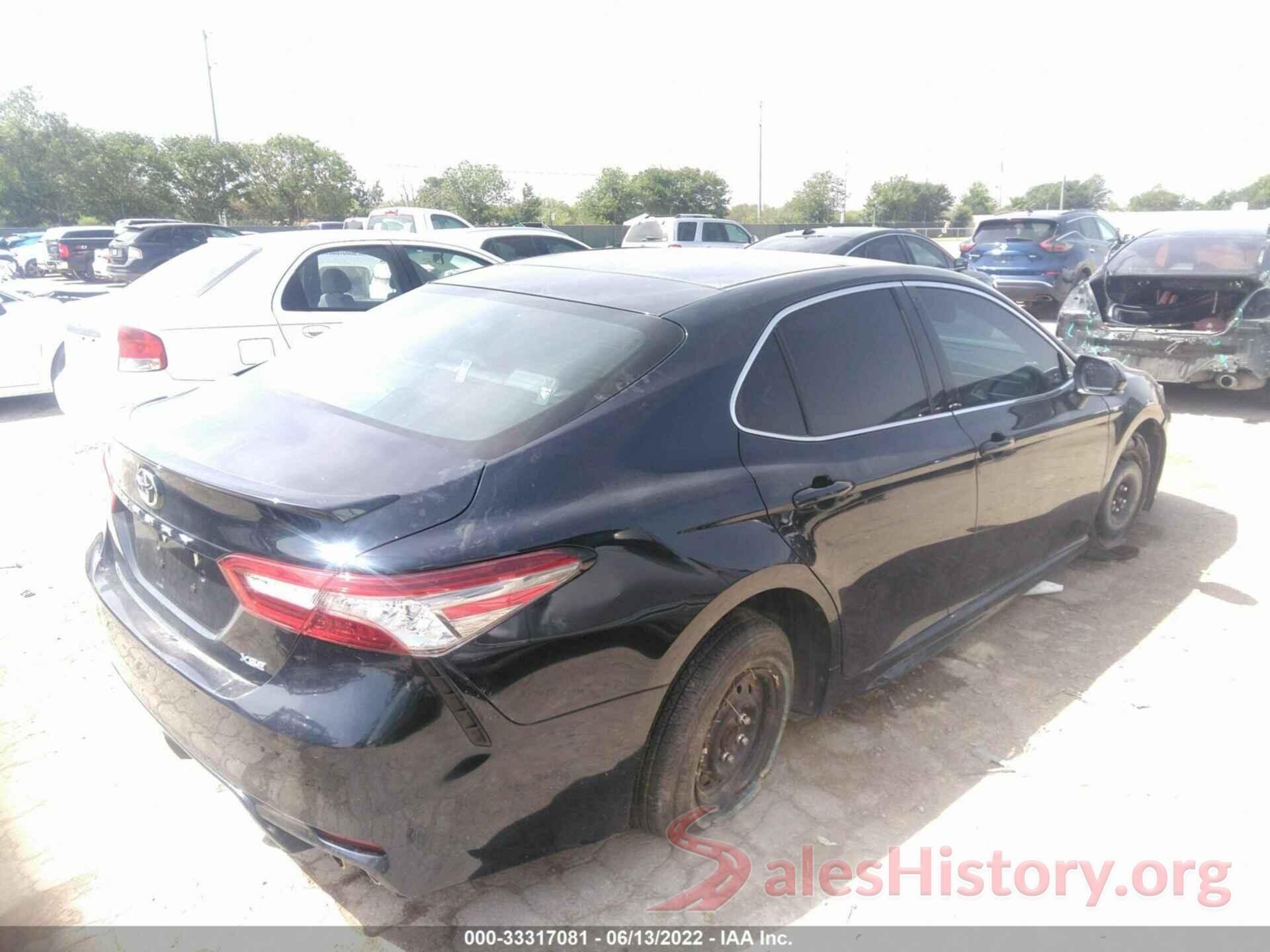 4T1B61HK1JU613611 2018 TOYOTA CAMRY