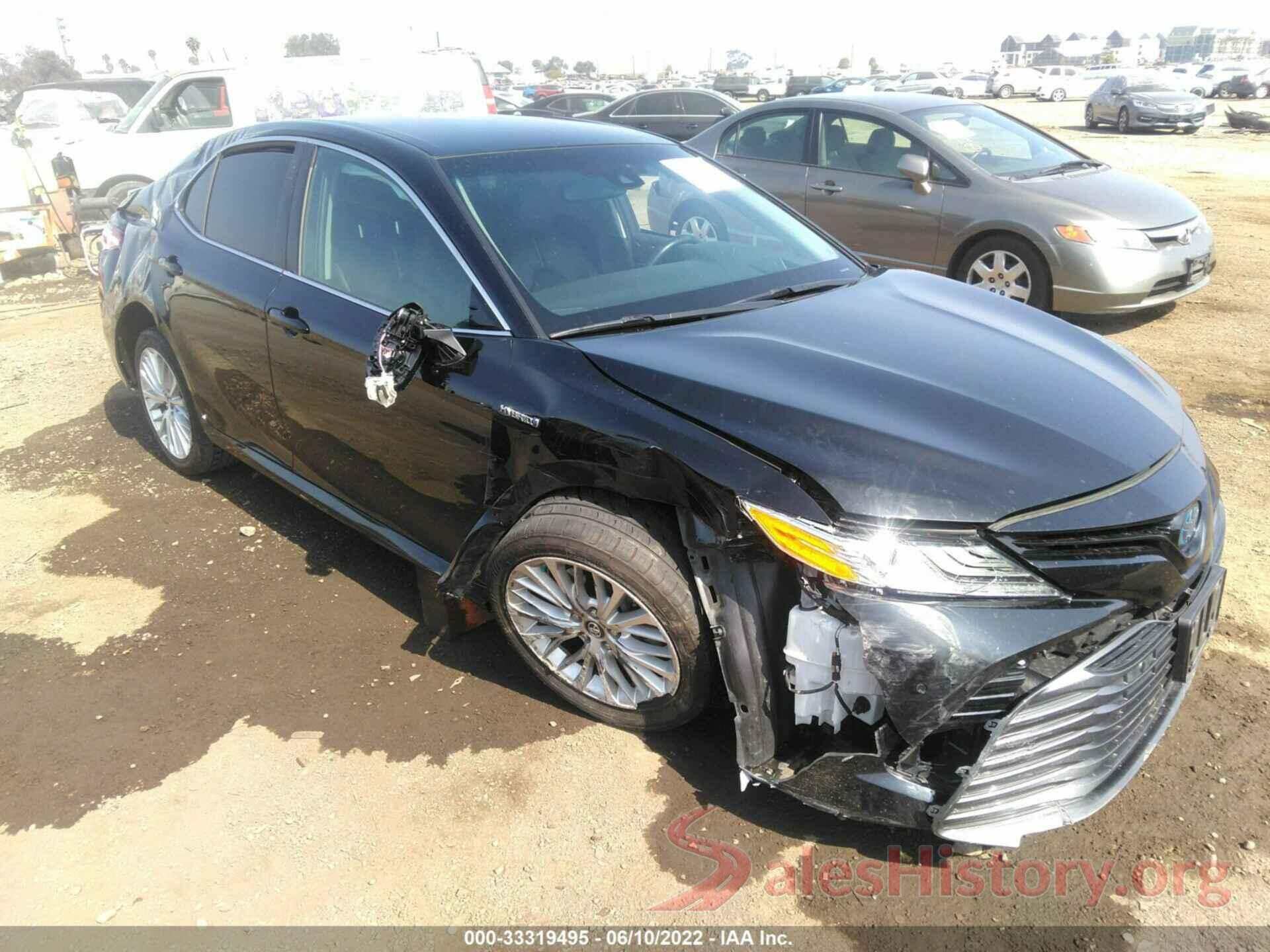 4T1B21HK8JU506759 2018 TOYOTA CAMRY