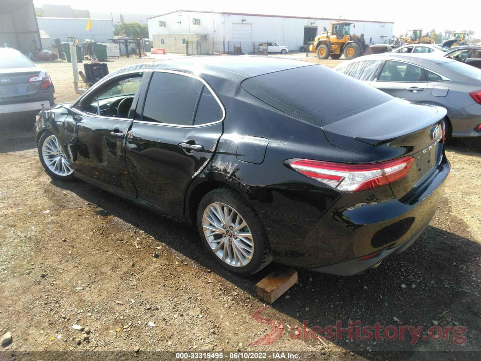 4T1B21HK8JU506759 2018 TOYOTA CAMRY