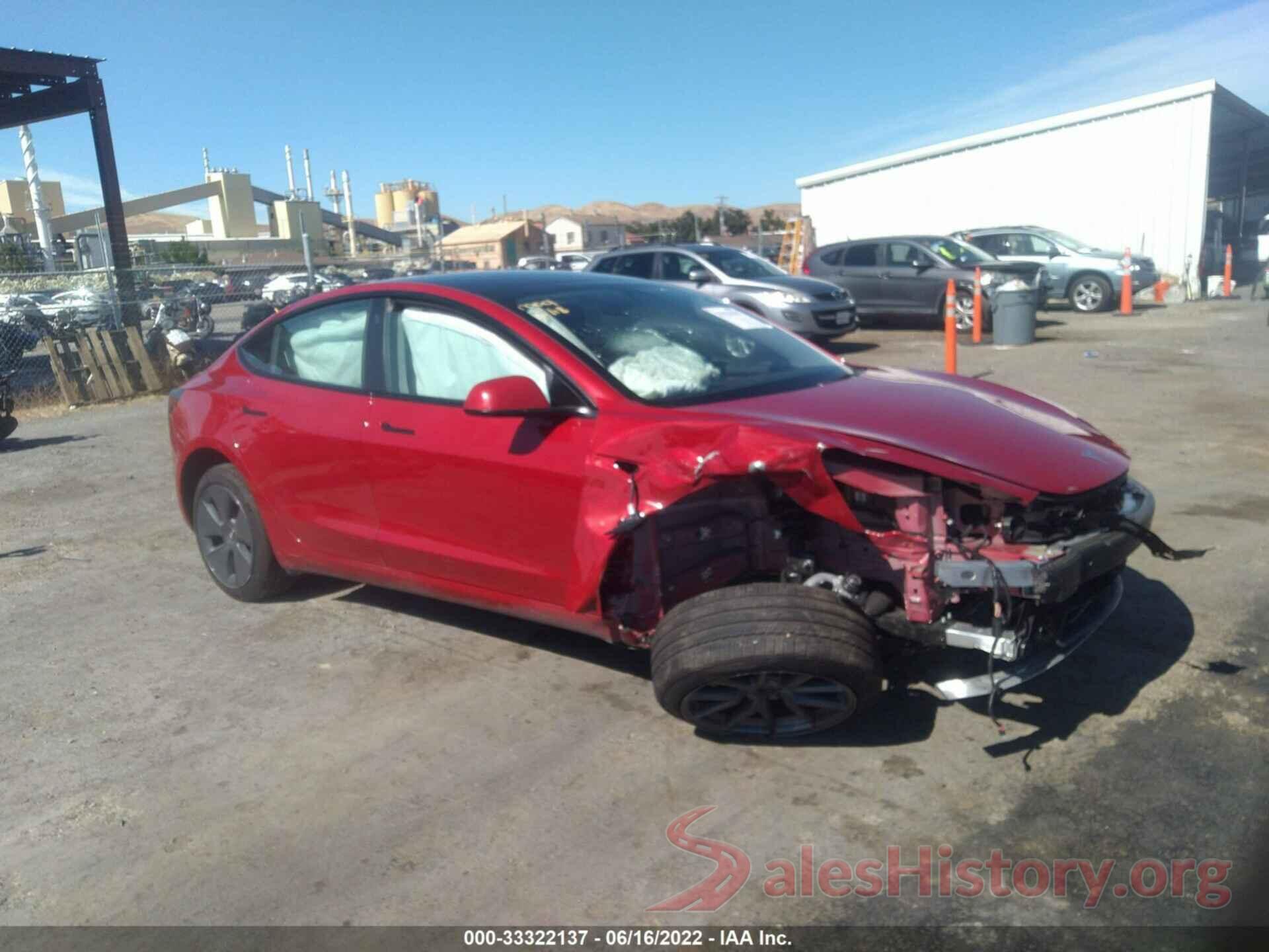 5YJ3E1EB9NF167982 2022 TESLA MODEL 3