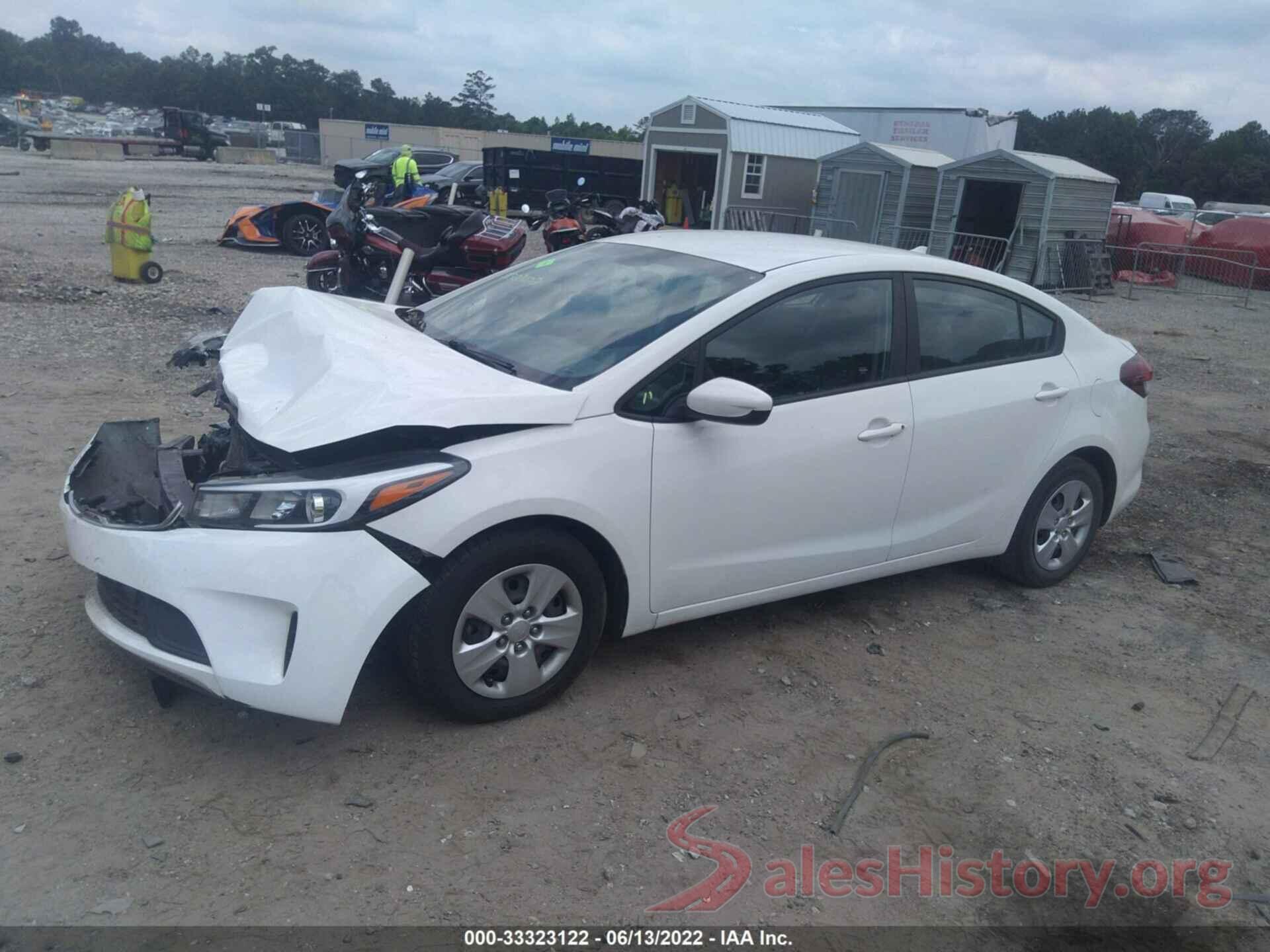 3KPFK4A70HE107110 2017 KIA FORTE