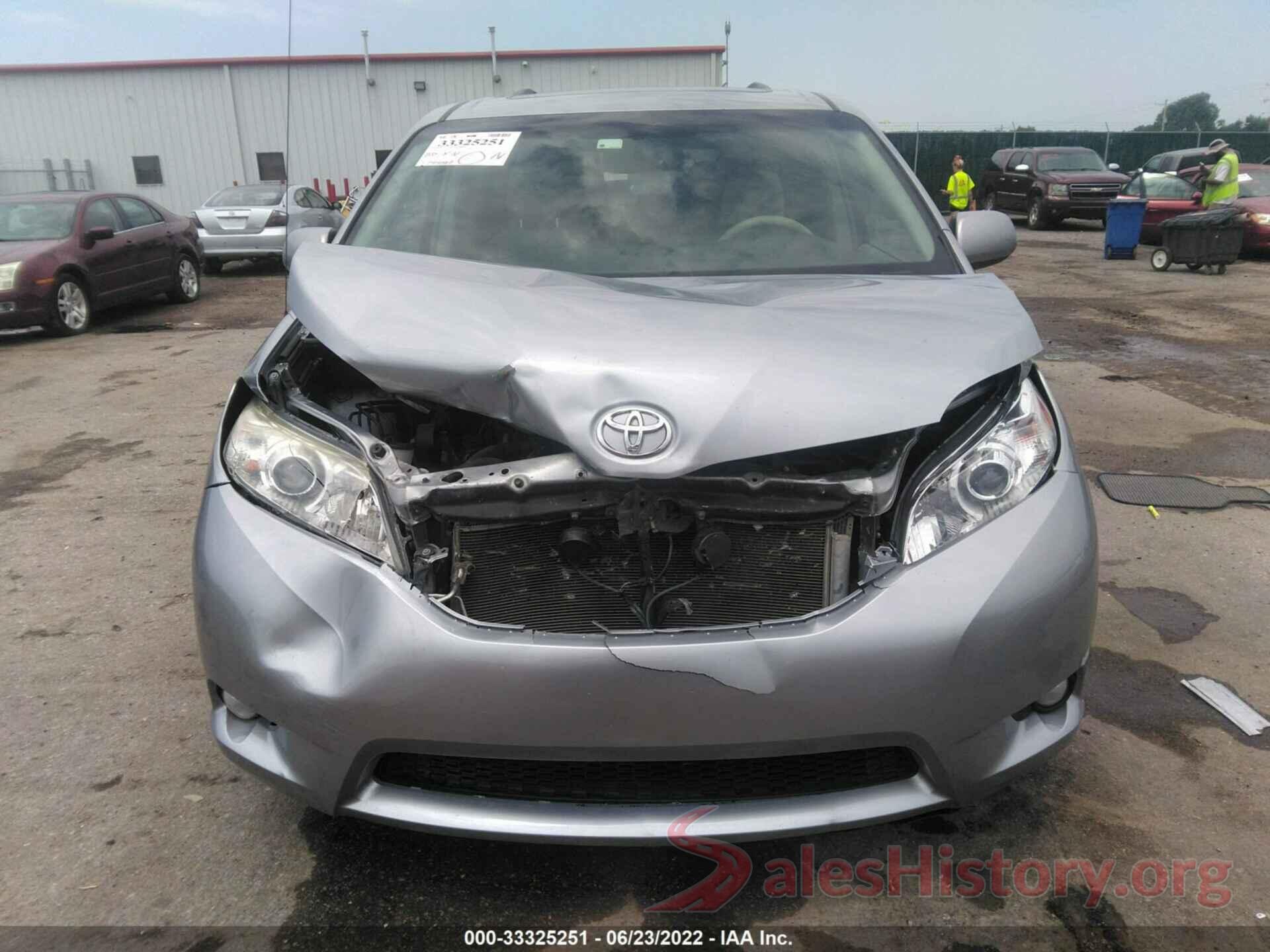 5TDYK3DC9DS341869 2013 TOYOTA SIENNA