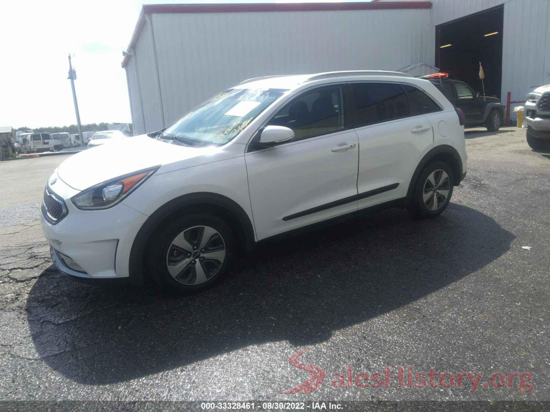 KNDCC3LC4H5033366 2017 KIA NIRO