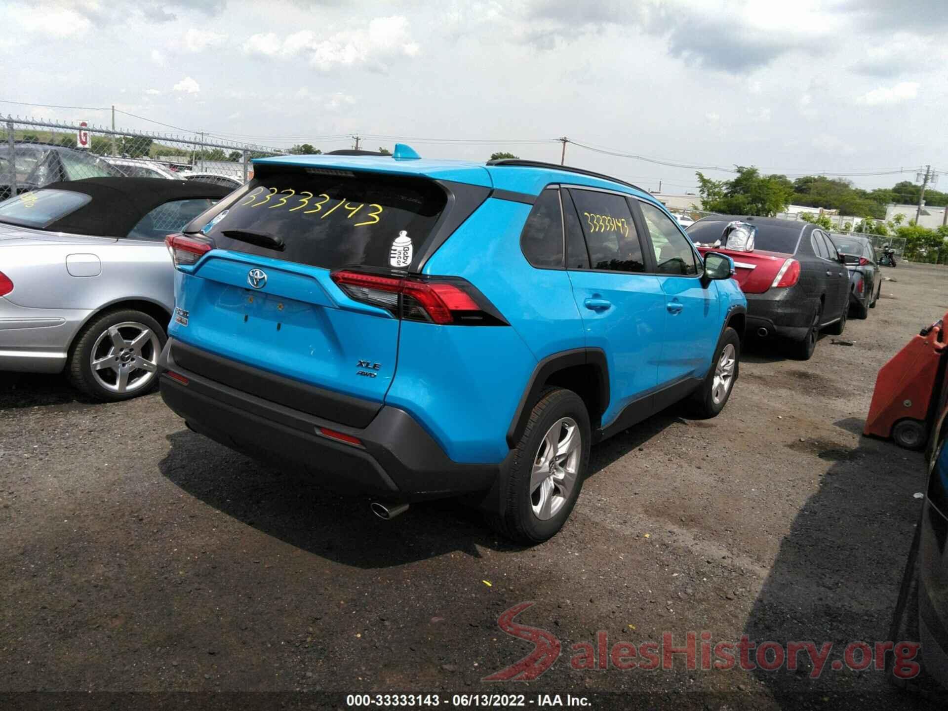 JTMP1RFV3KD010696 2019 TOYOTA RAV4