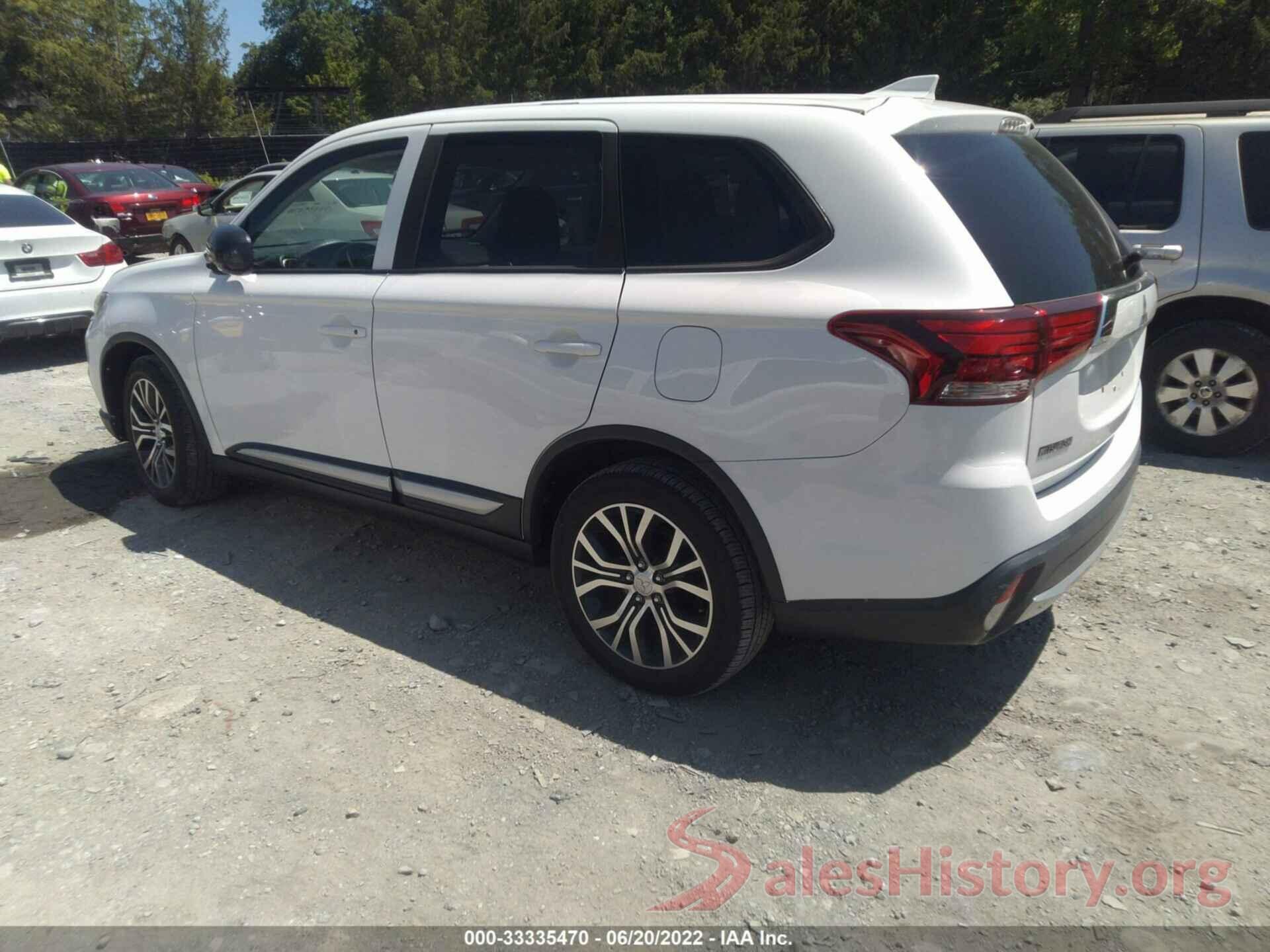 JA4AZ2A37JZ008229 2018 MITSUBISHI OUTLANDER