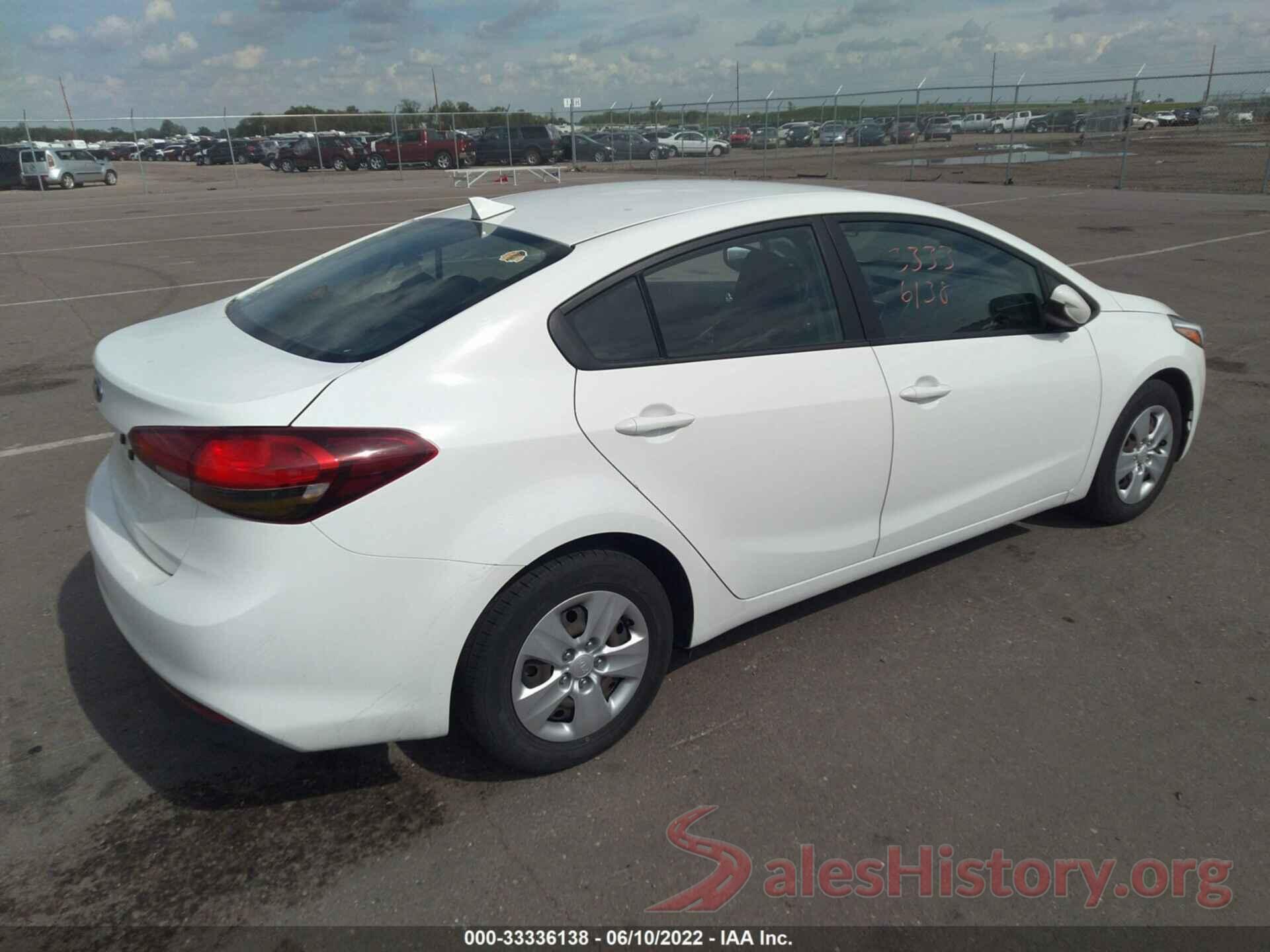 3KPFK4A78HE096017 2017 KIA FORTE