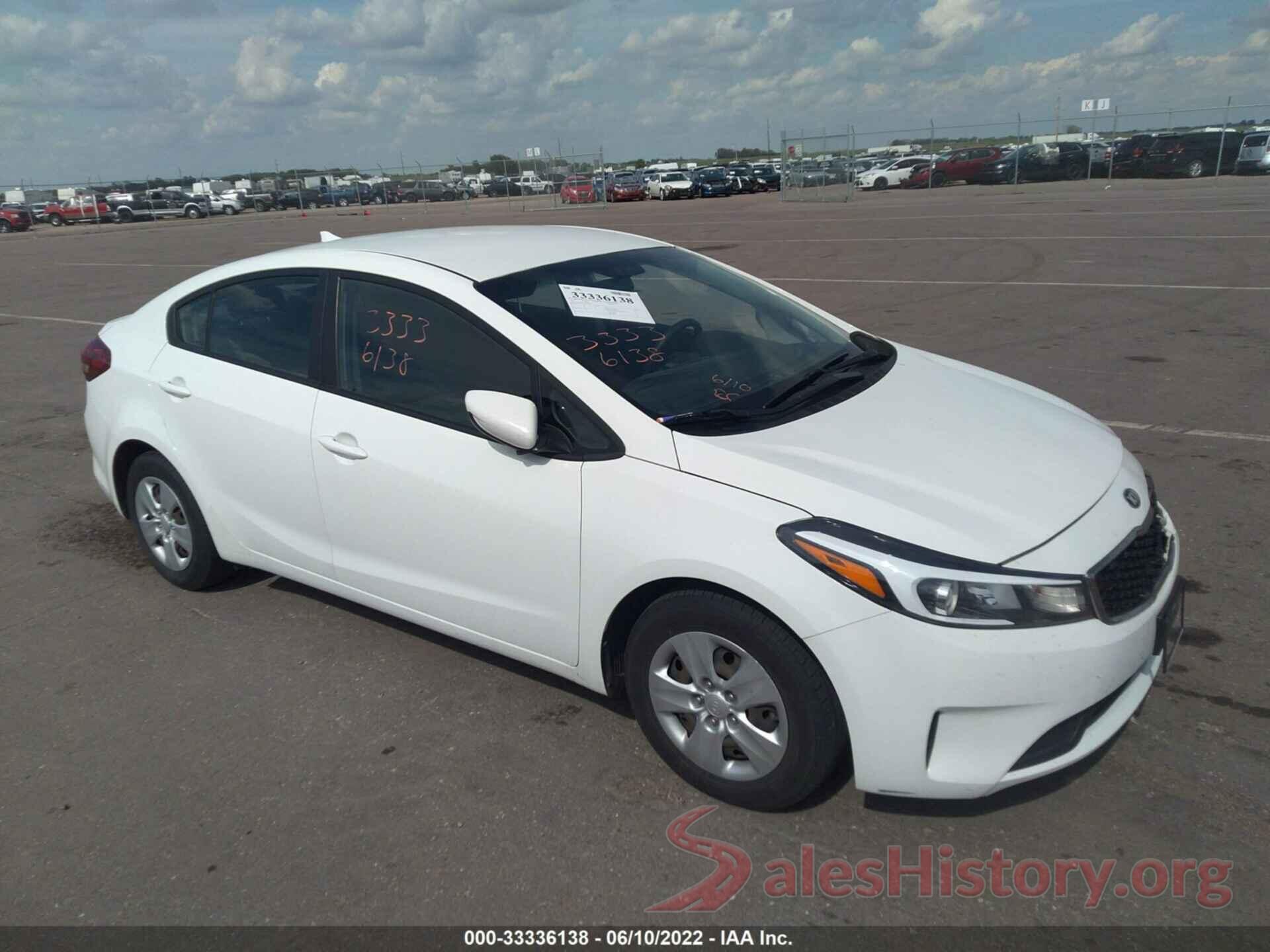 3KPFK4A78HE096017 2017 KIA FORTE