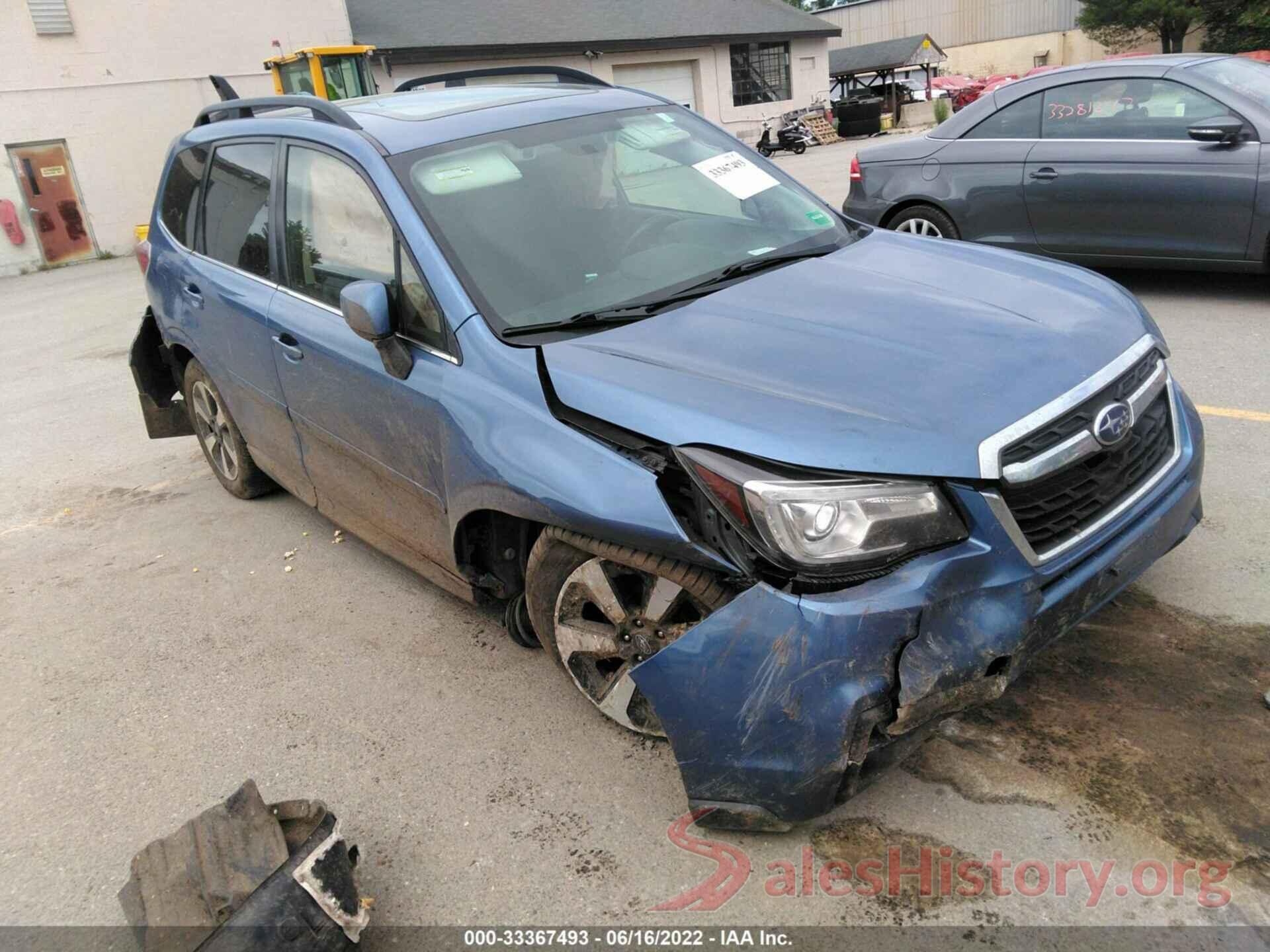 JF2SJARC7JH457997 2018 SUBARU FORESTER