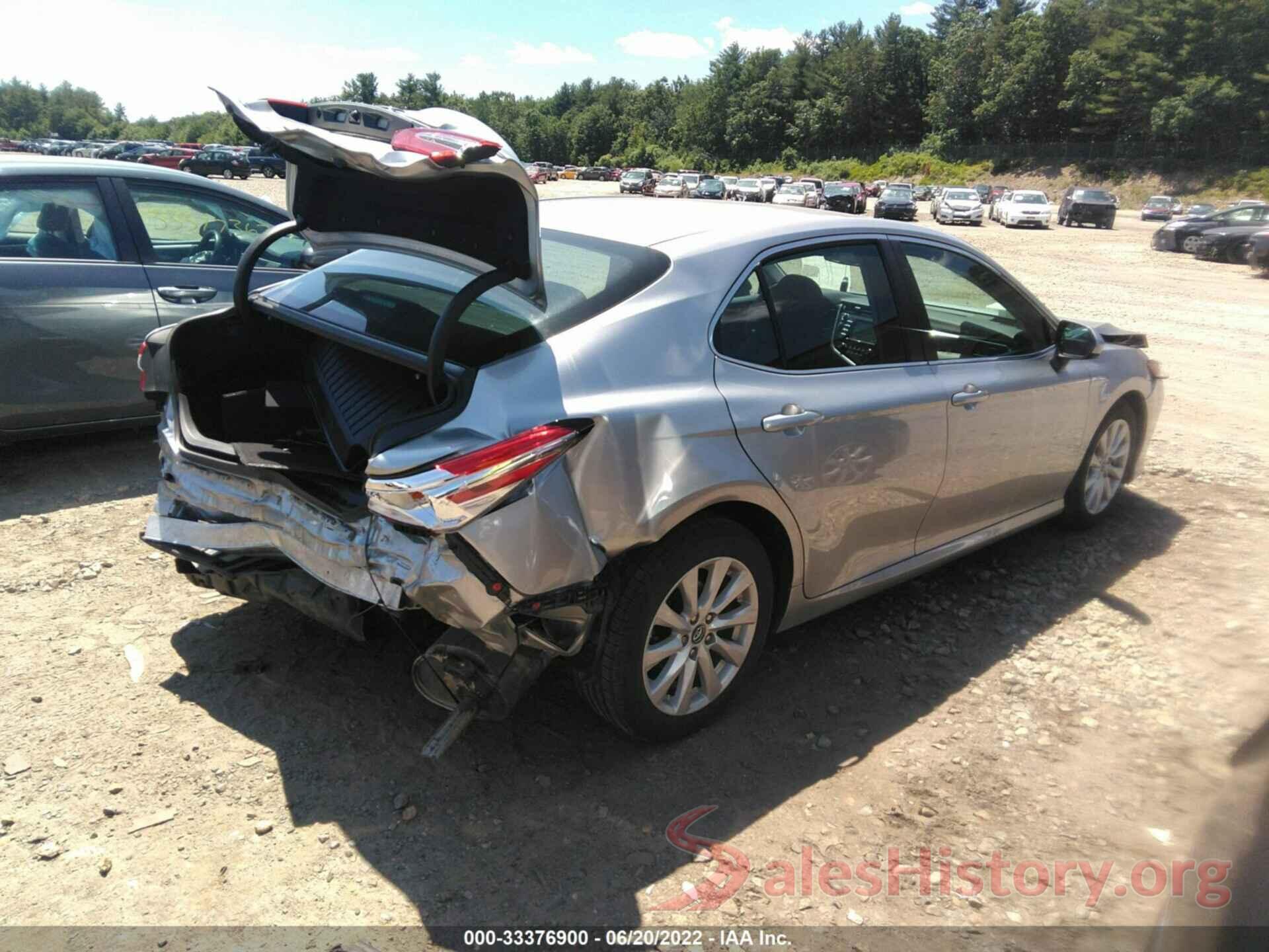 4T1B11HK5JU572849 2018 TOYOTA CAMRY