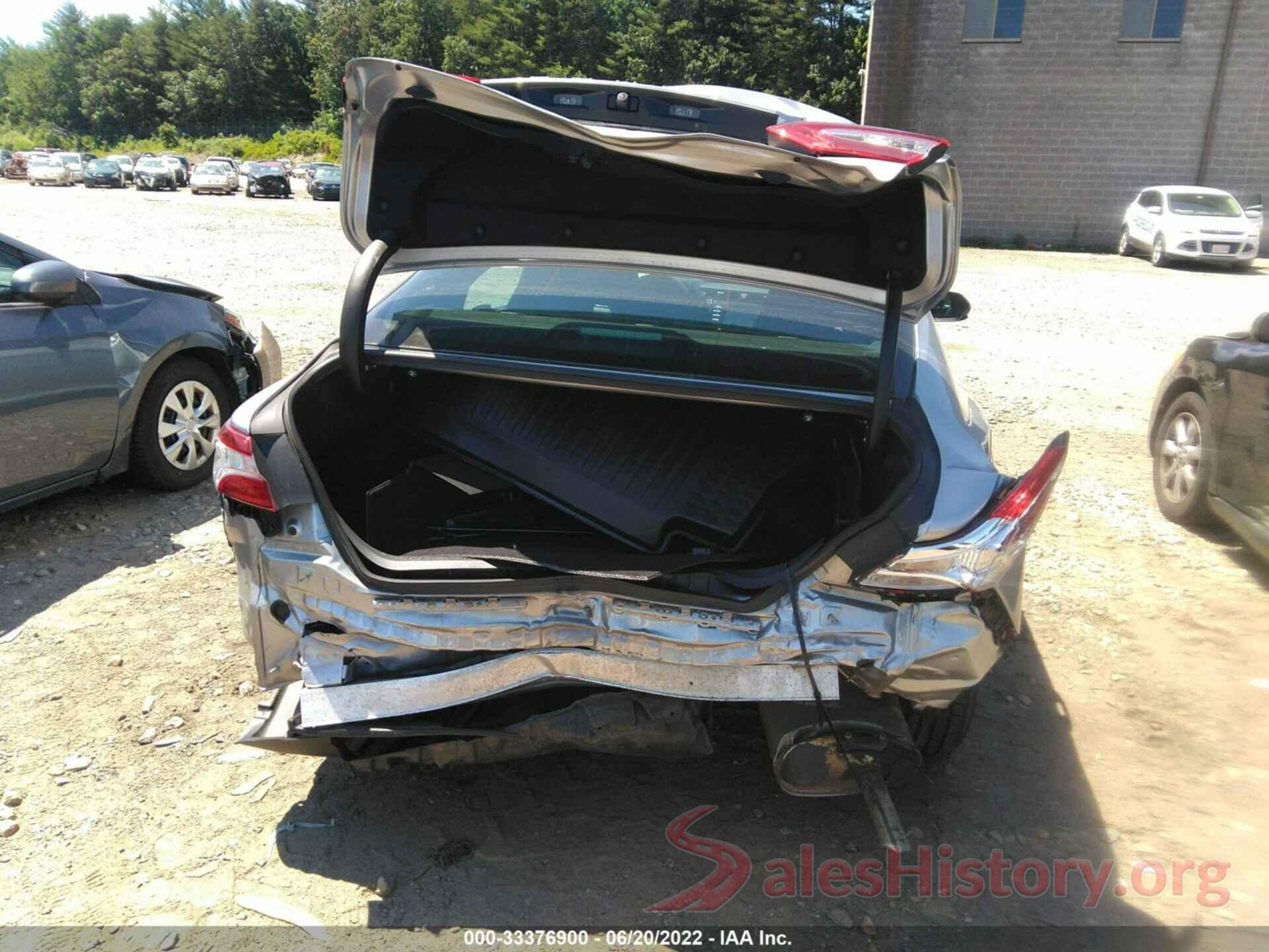 4T1B11HK5JU572849 2018 TOYOTA CAMRY