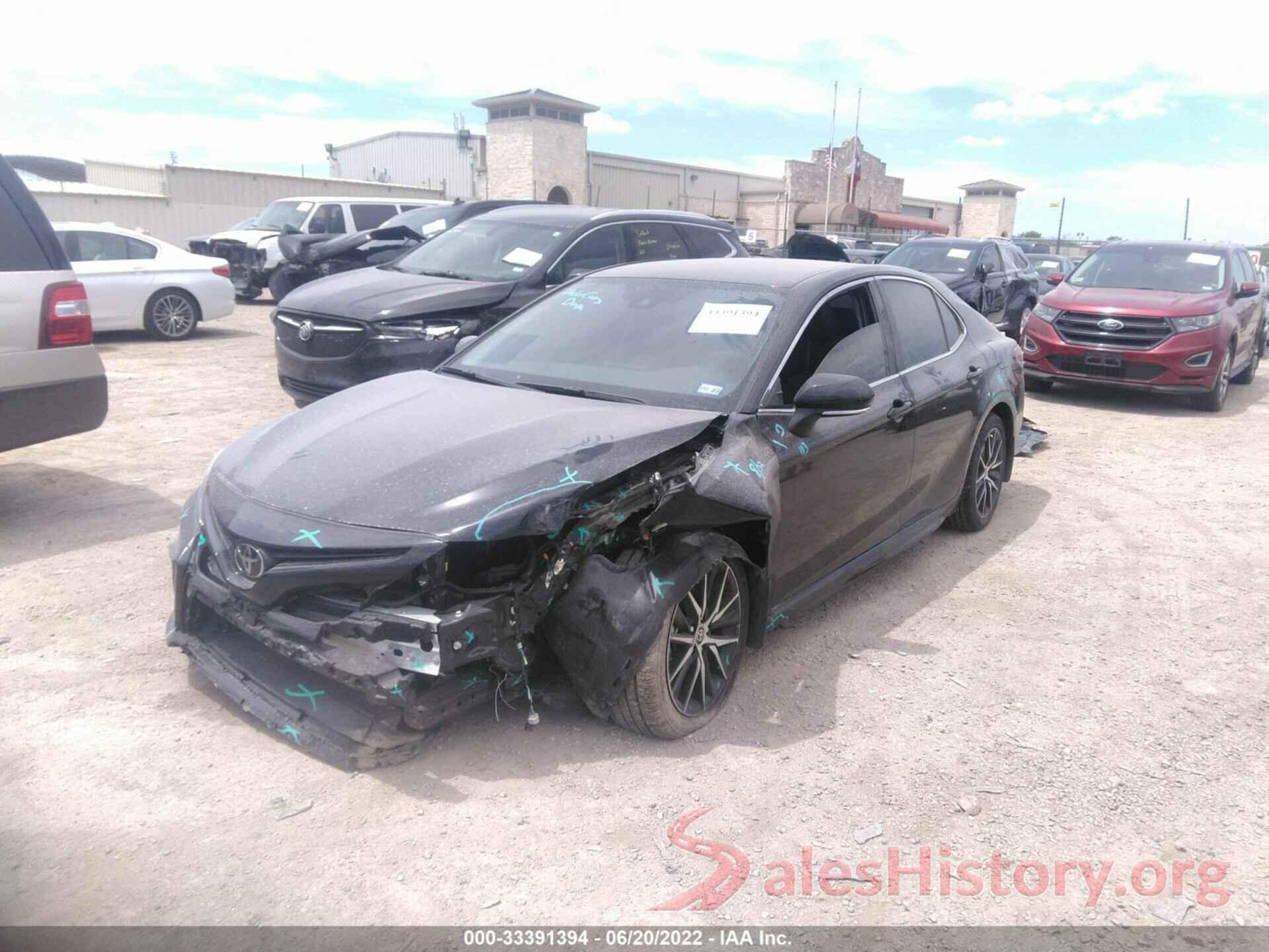 4T1T11AK0NU618575 2022 TOYOTA CAMRY