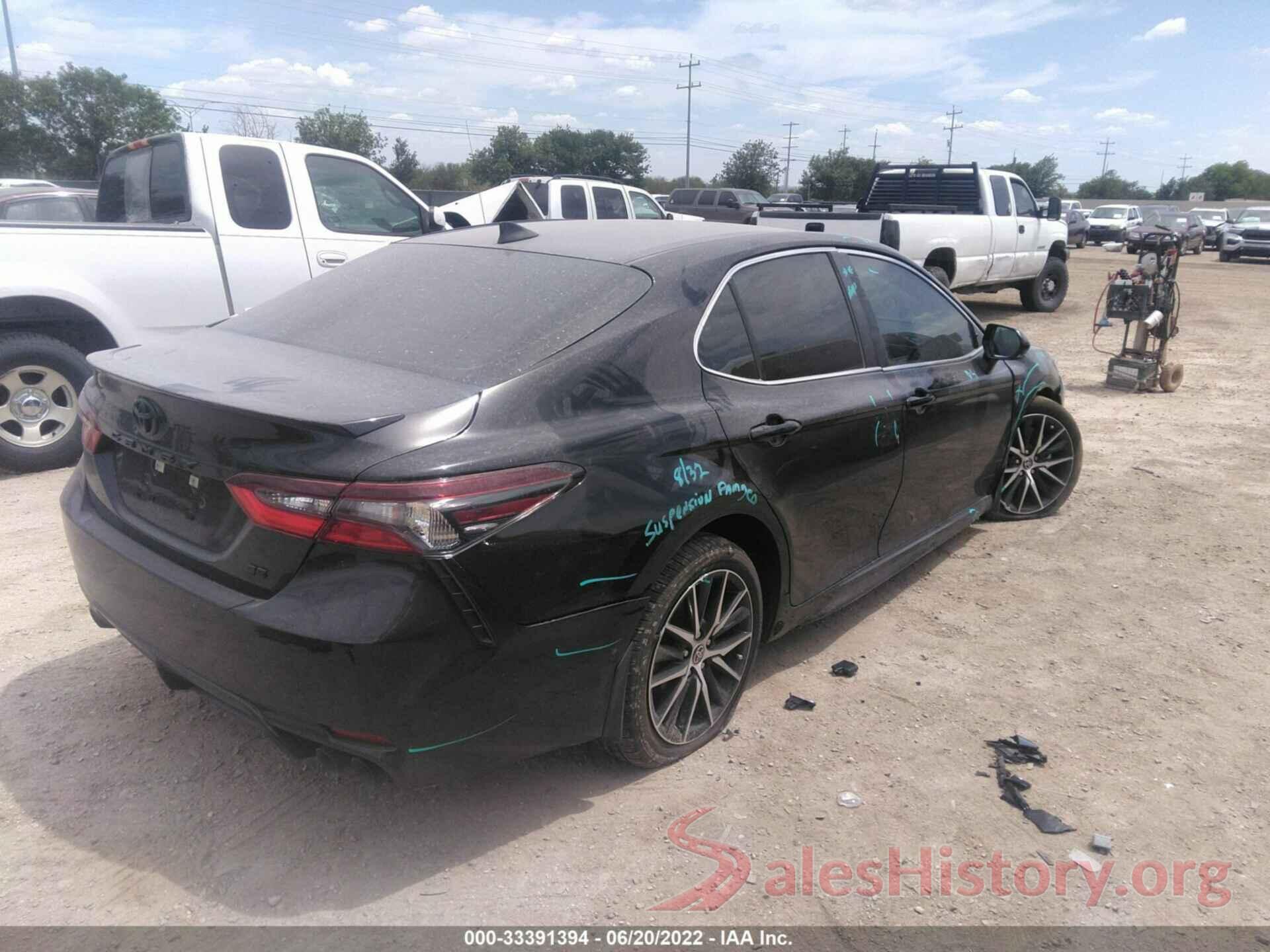 4T1T11AK0NU618575 2022 TOYOTA CAMRY