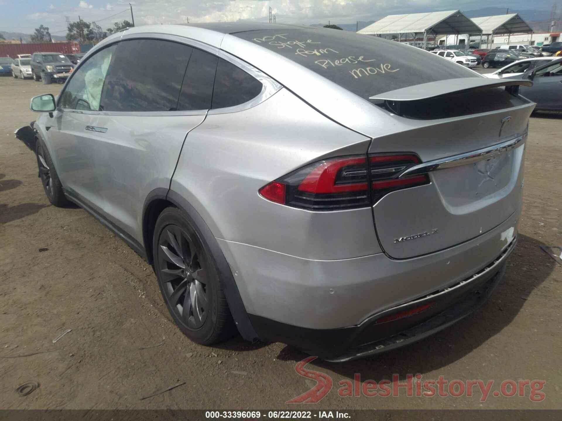 5YJXCBE4XJF126477 2018 TESLA MODEL X