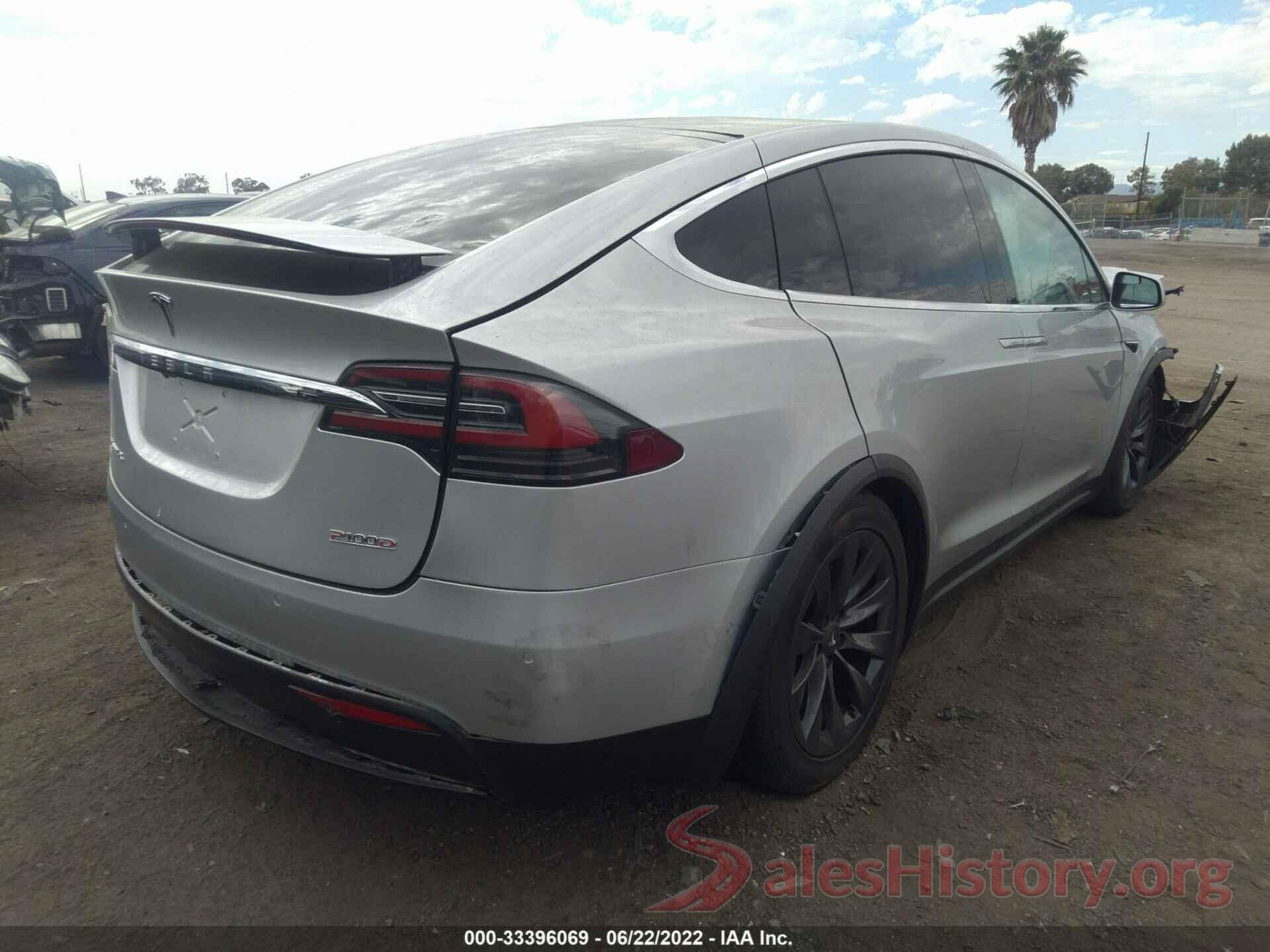 5YJXCBE4XJF126477 2018 TESLA MODEL X