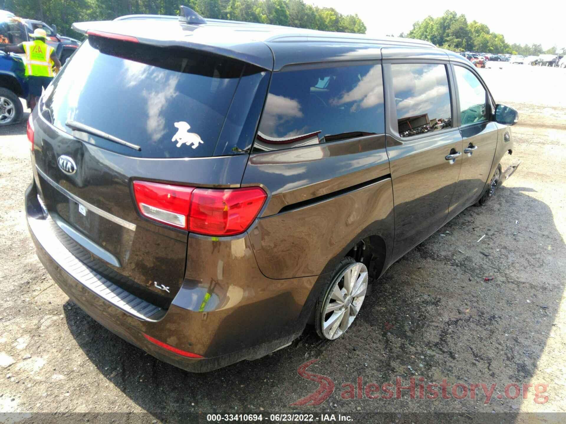 KNDMB5C1XH6268026 2017 KIA SEDONA