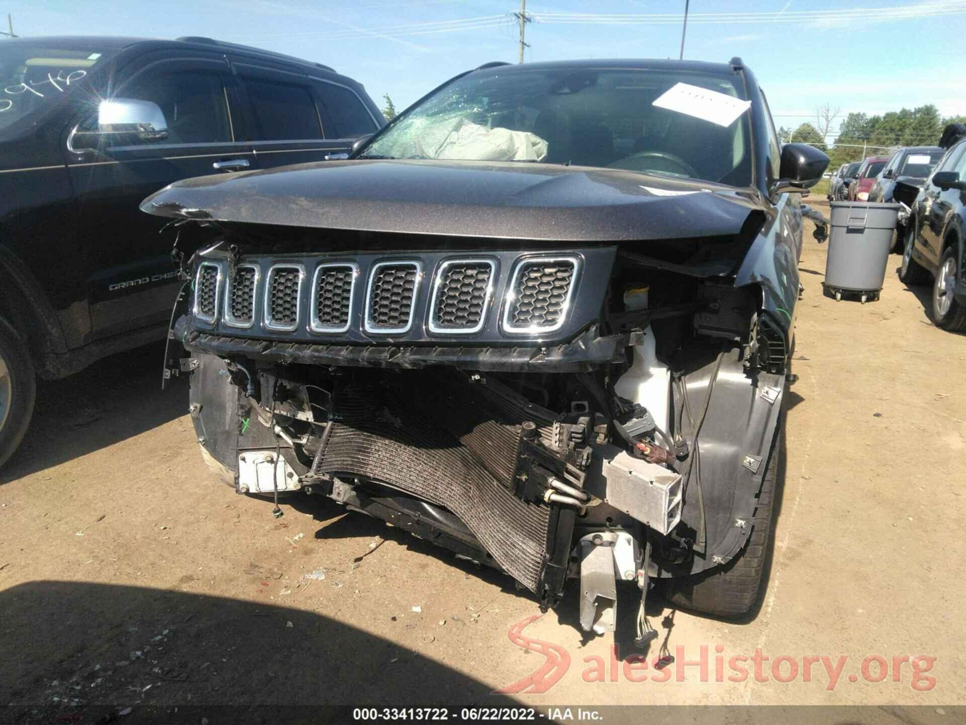 3C4NJDCB4JT298435 2018 JEEP COMPASS