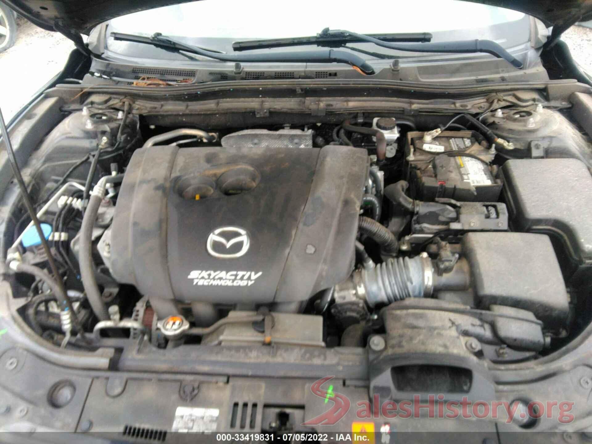 3MZBN1V32JM259085 2018 MAZDA MAZDA3 4-DOOR