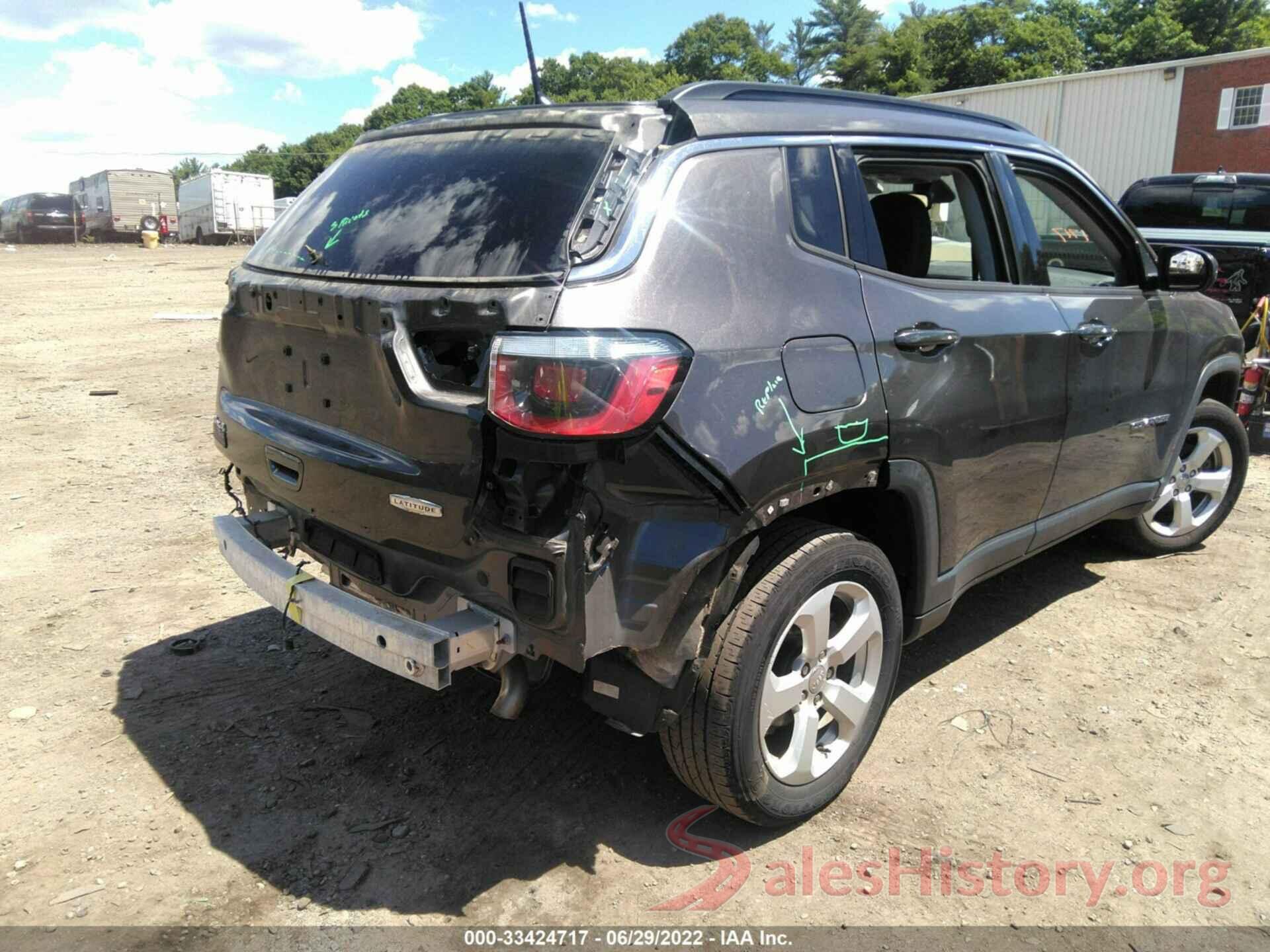 3C4NJDBB5JT313798 2018 JEEP COMPASS