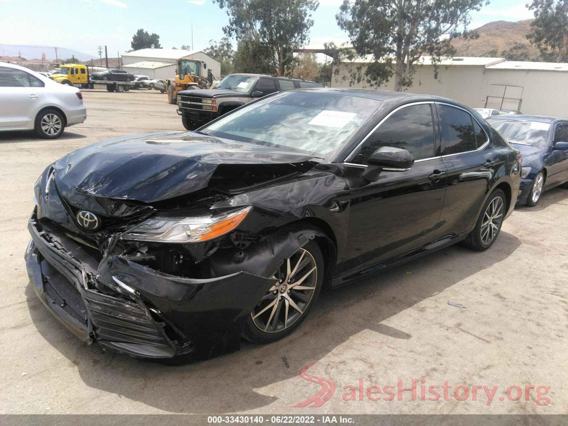 4T1F11AK0NU015994 2022 TOYOTA CAMRY