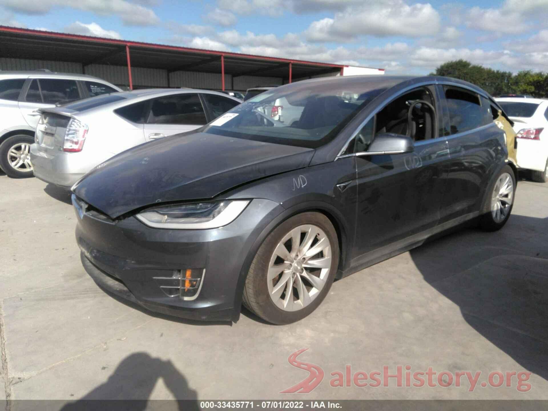 5YJXCAE26LF244098 2020 TESLA MODEL X