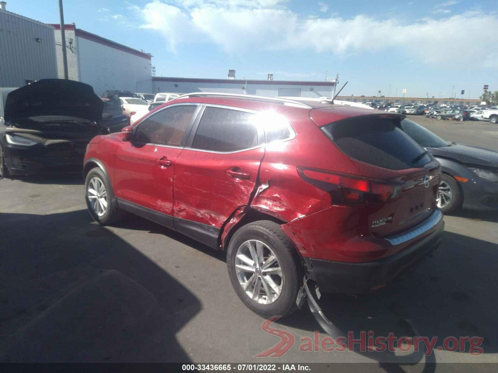 JN1BJ1CR7JW280913 2018 NISSAN ROGUE SPORT