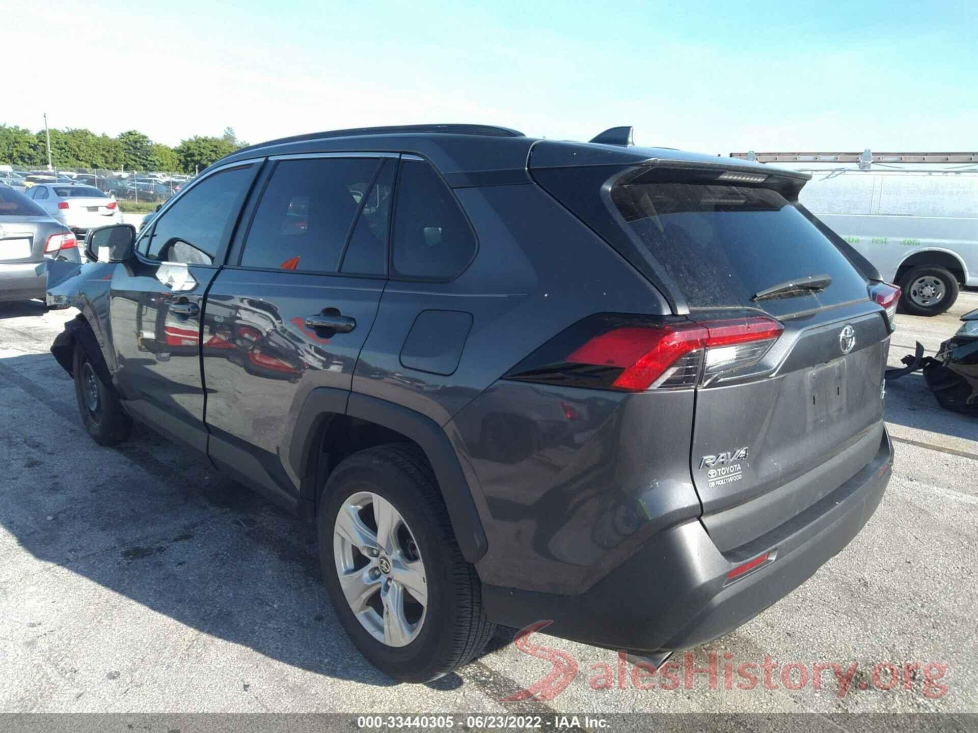 2T3P1RFVXMW180172 2021 TOYOTA RAV4