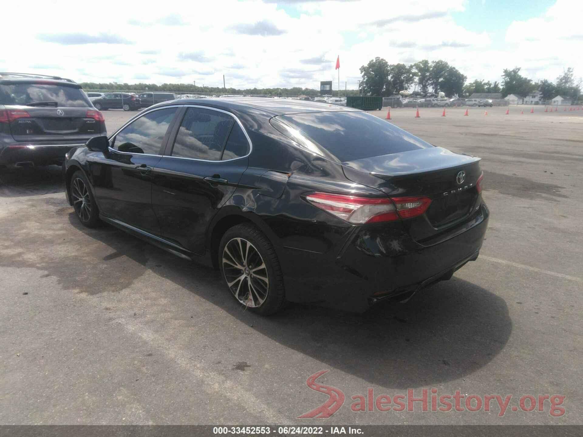 4T1B11HK0JU110294 2018 TOYOTA CAMRY