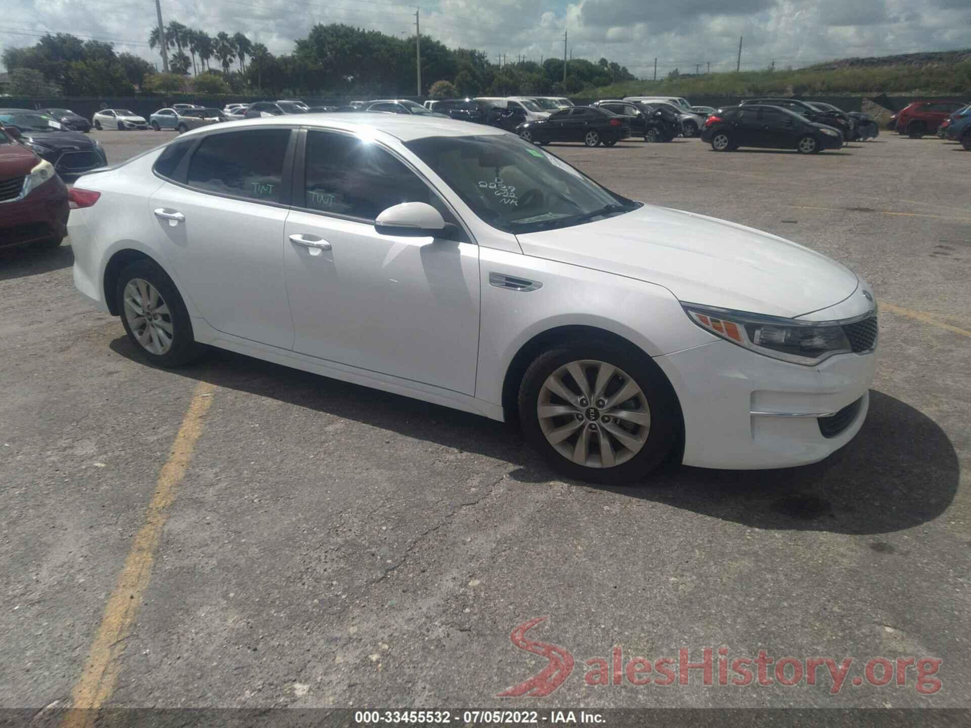 5XXGT4L36JG252239 2018 KIA OPTIMA