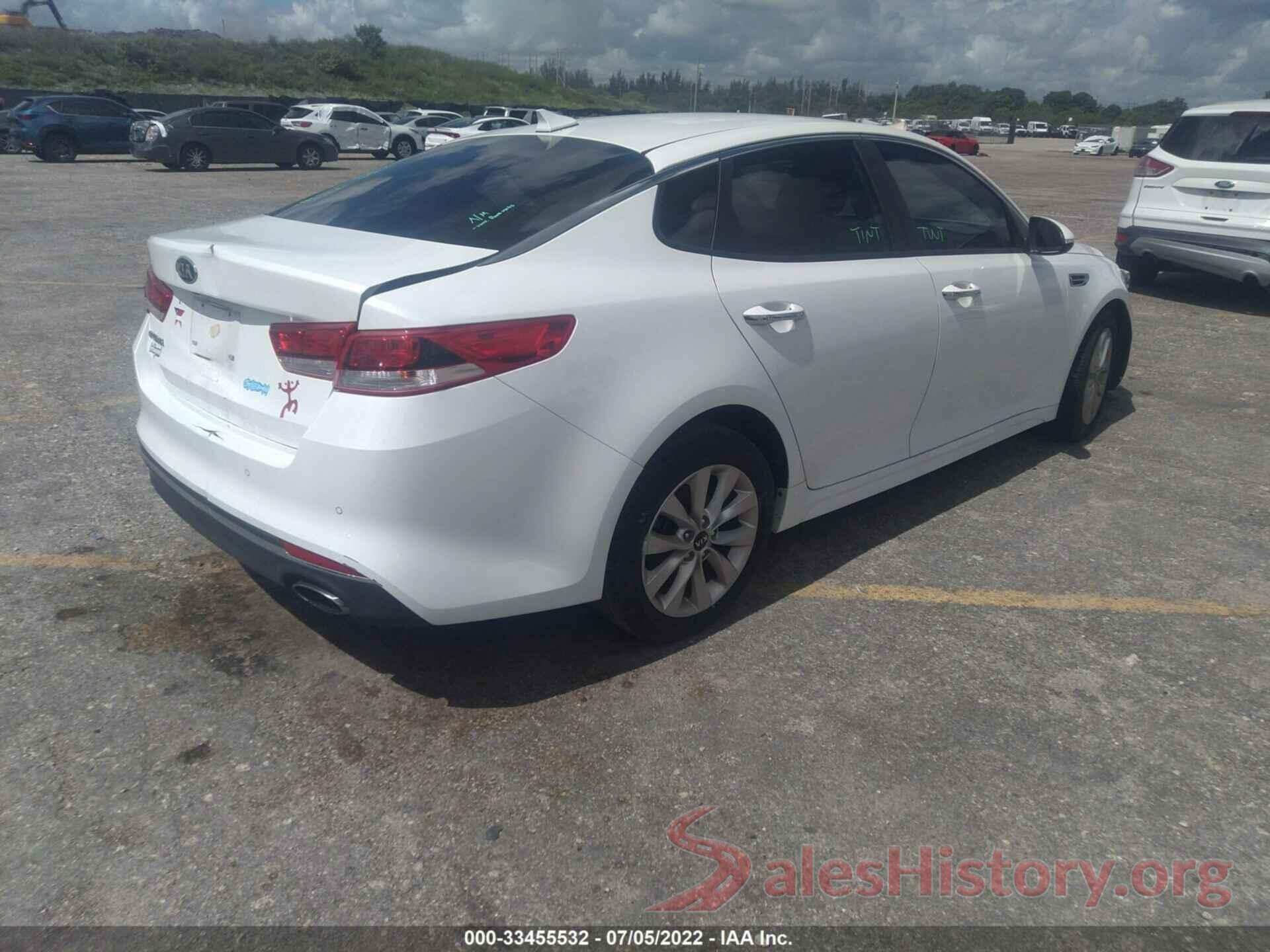 5XXGT4L36JG252239 2018 KIA OPTIMA