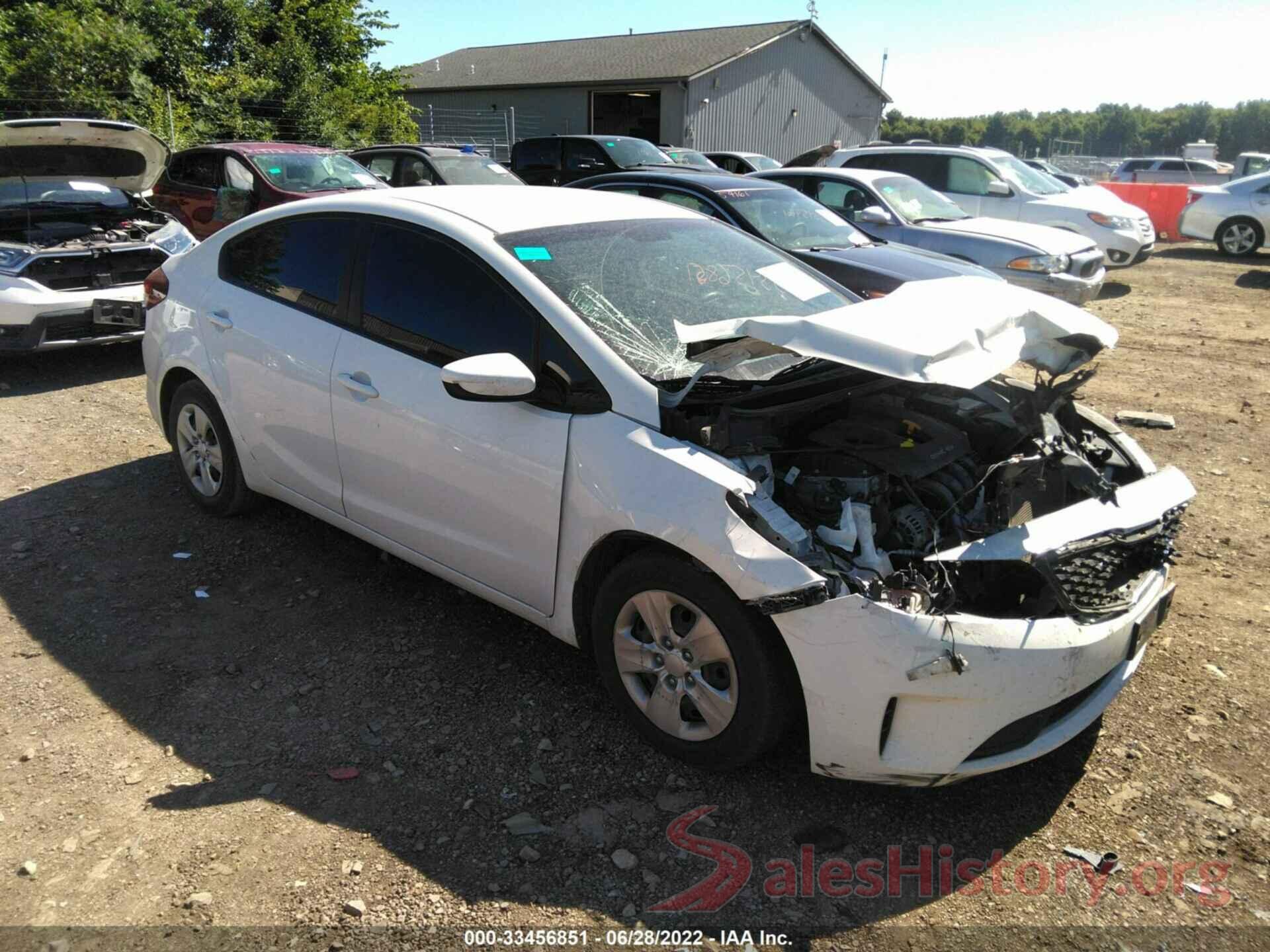 3KPFK4A75JE276321 2018 KIA FORTE