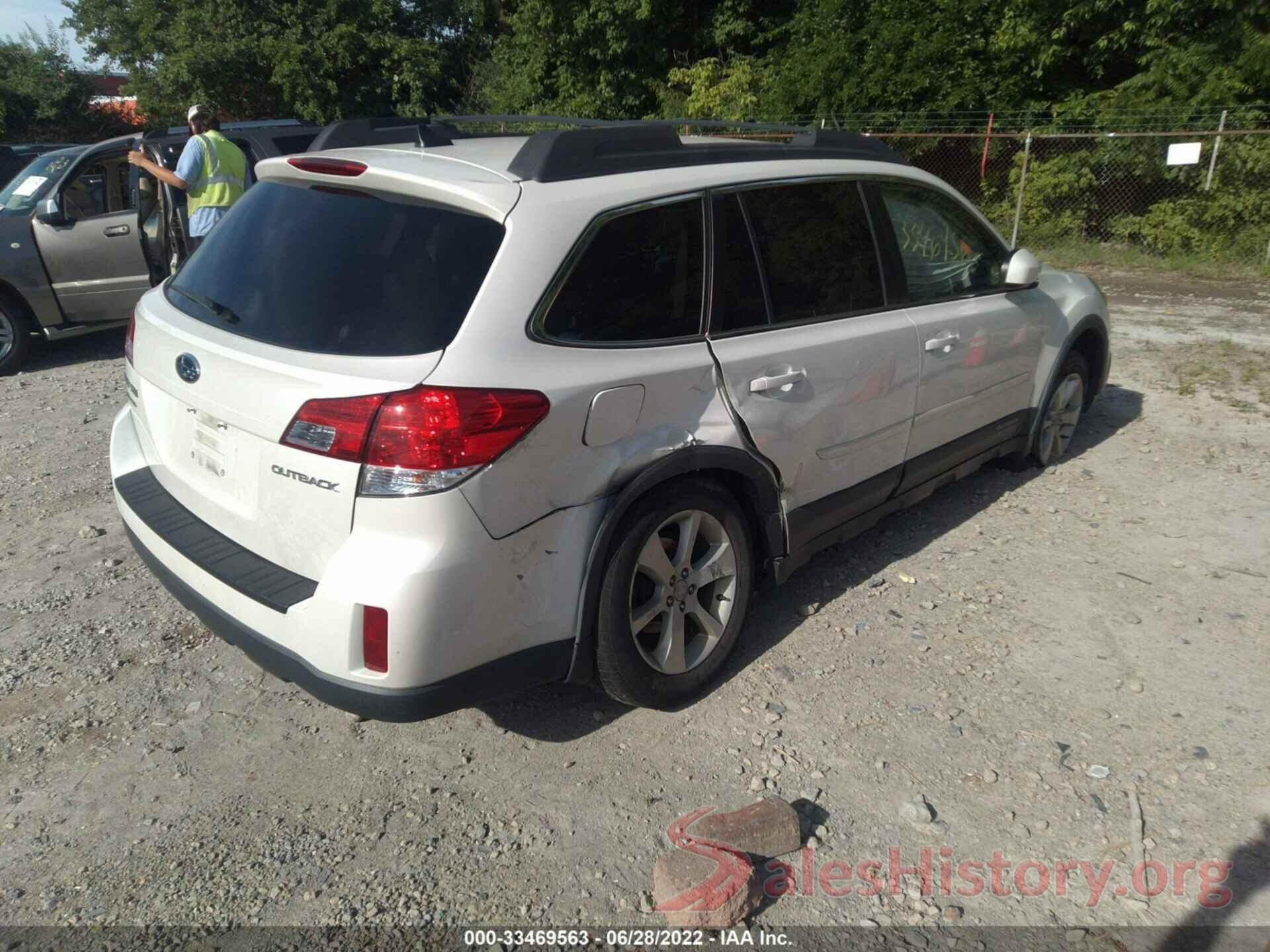 4S4BRCCC7E3302733 2014 SUBARU OUTBACK