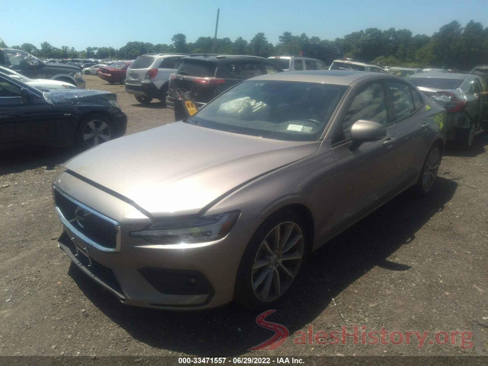 7JRA22TK7MG092567 2021 VOLVO S60