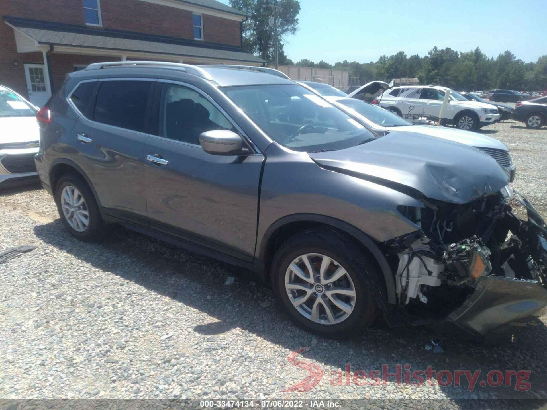 JN8AT2MV3JW300194 2018 NISSAN ROGUE