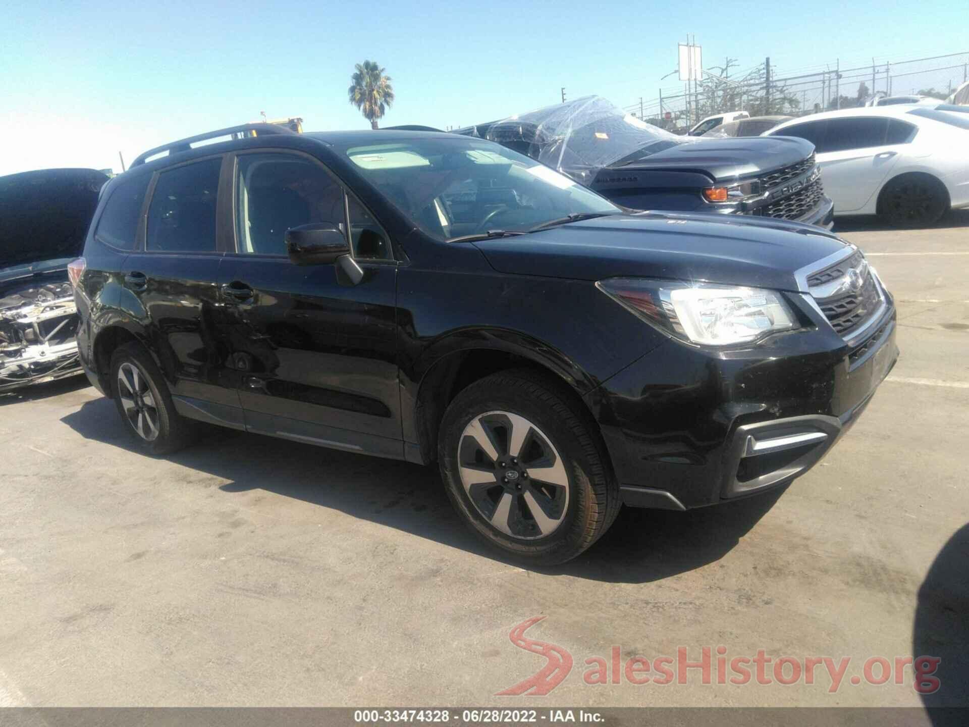 JF2SJADC5HH580330 2017 SUBARU FORESTER